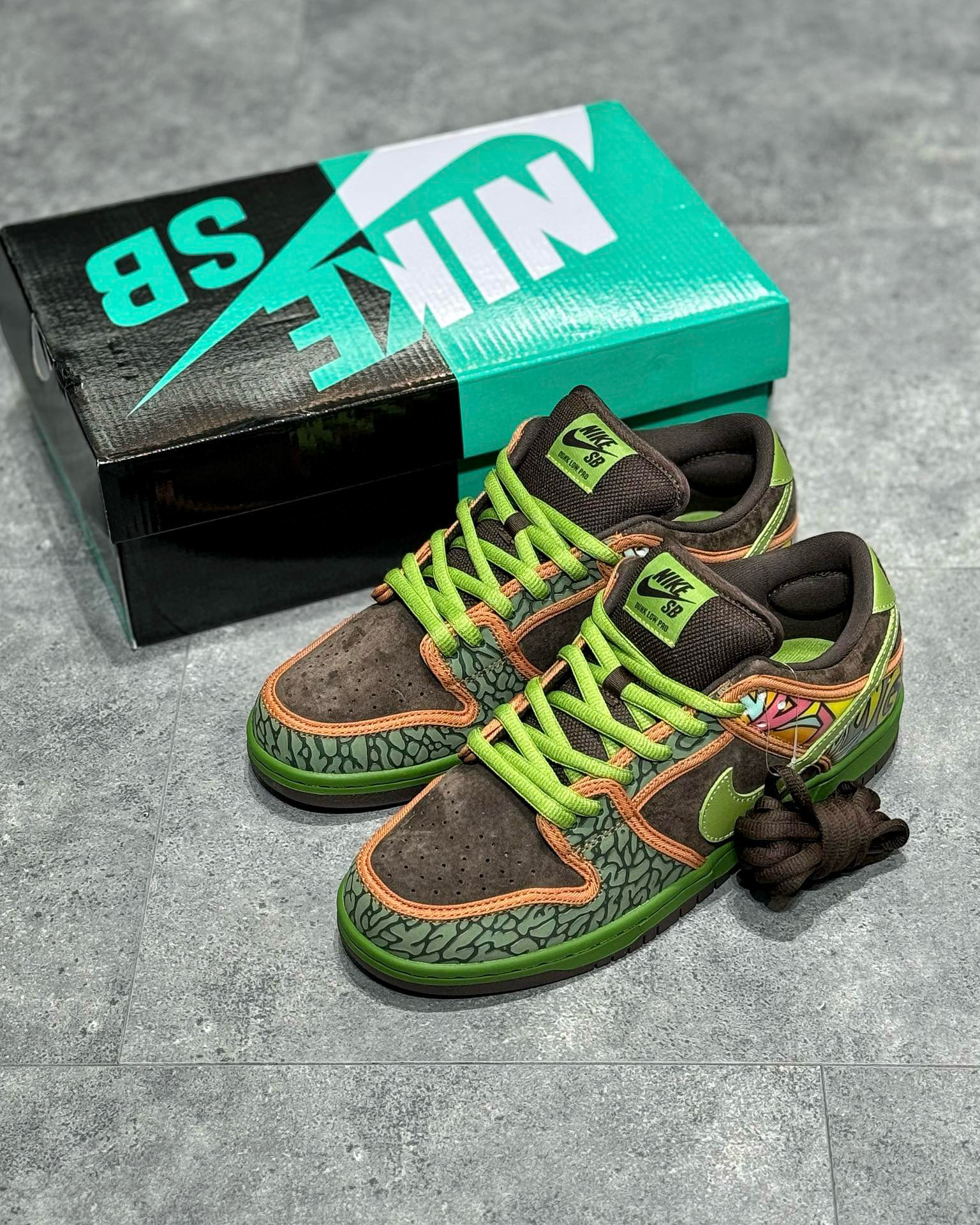 NIGO Nike Men's And Women's Brown Green Non-Slip Wear Resistant Low-Top Suede Leather Board Shoes Sneakers #nigo97898