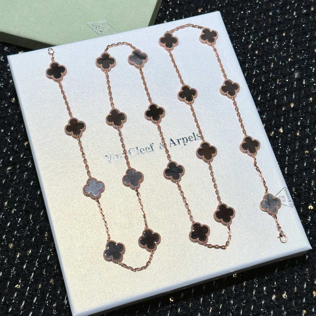 NIGO Van Cleef & Arpels Clover Peterstone 20 Flower Necklace Sweater Chain Jewelry #nigo97928