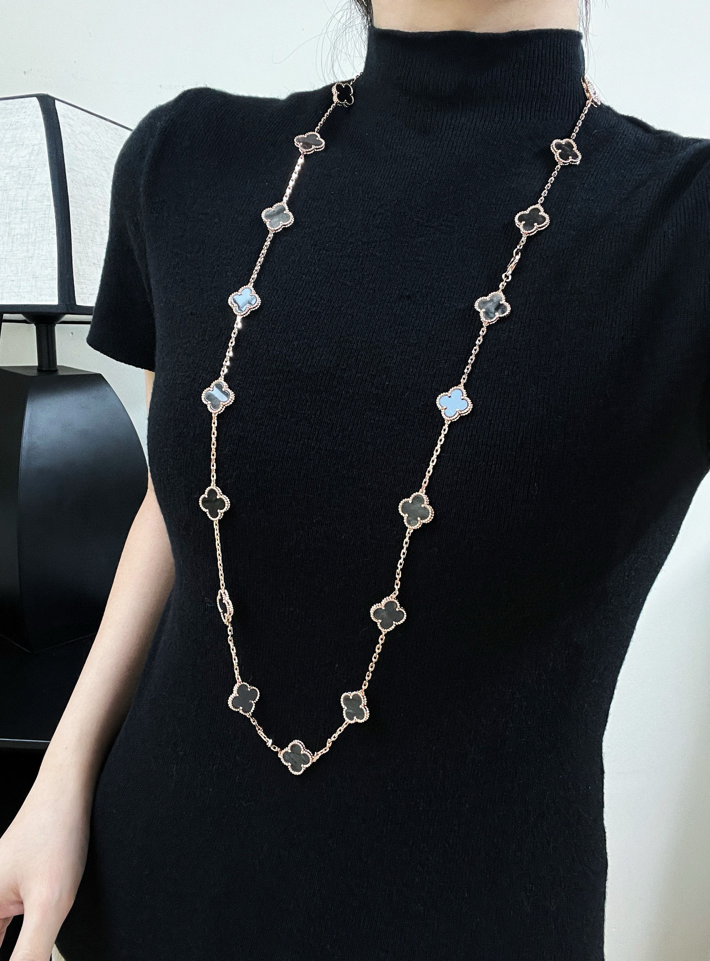 NIGO Van Cleef & Arpels Clover Peterstone 20 Flower Necklace Sweater Chain Jewelry #nigo97928