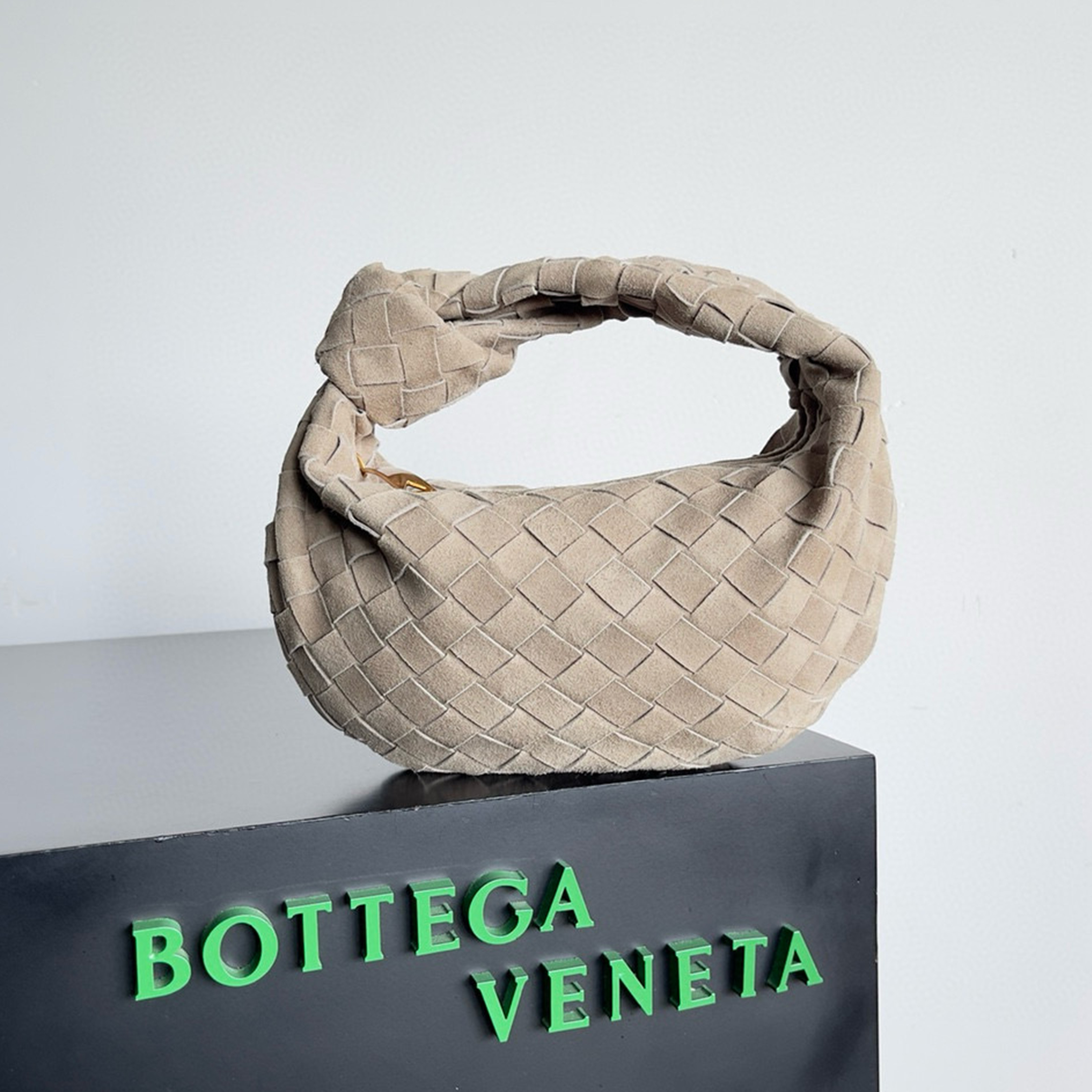 NIGO Bottega Veneta Women's Solid Color Fashion Woven Zipper Closure Suede Handbag Shoulder Bag #nigo7694
