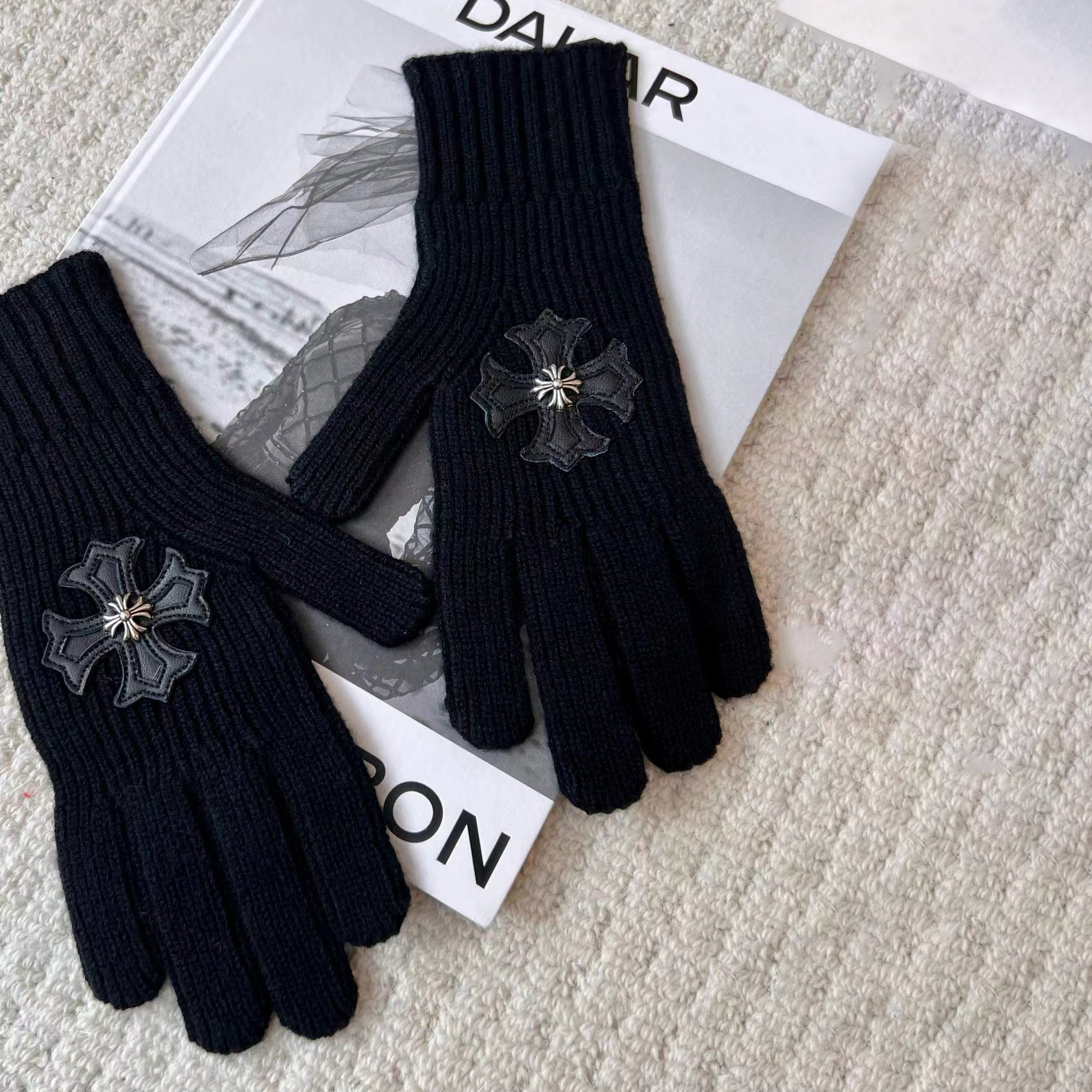 NIGO Chrome Hearts Winter Cross Patch Knitted Cashmere Gloves Open Finger Gloves #nigo98175