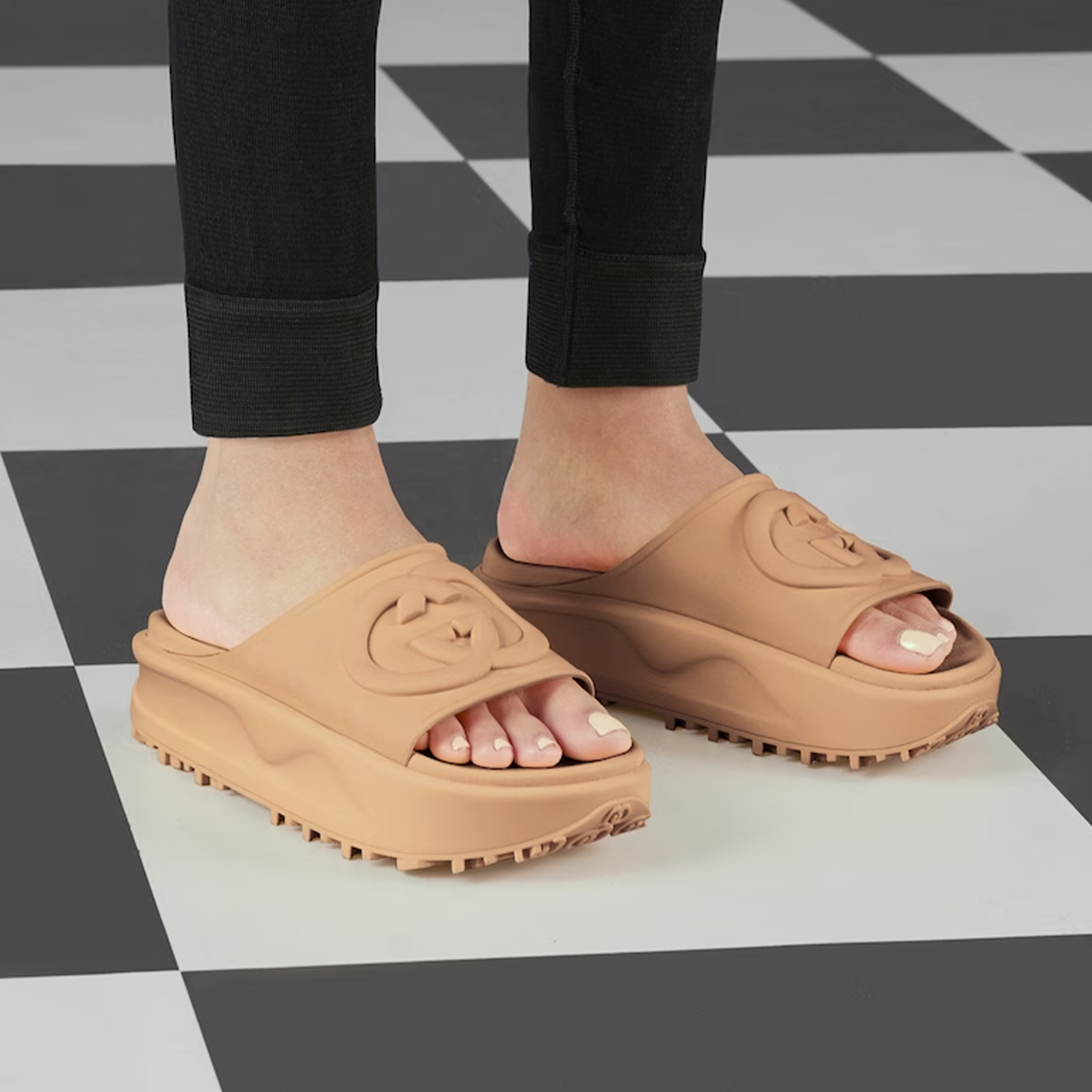 NIGO Gucci Women's Summer Solid Color Thick Bottom Interlocking G Slide Sandal Casual Beach Shoes #nigo98231