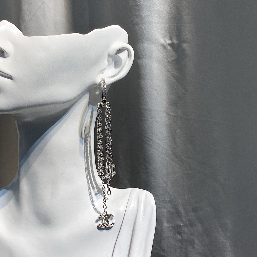 L NIGO Women's Chanel Stud Earrings