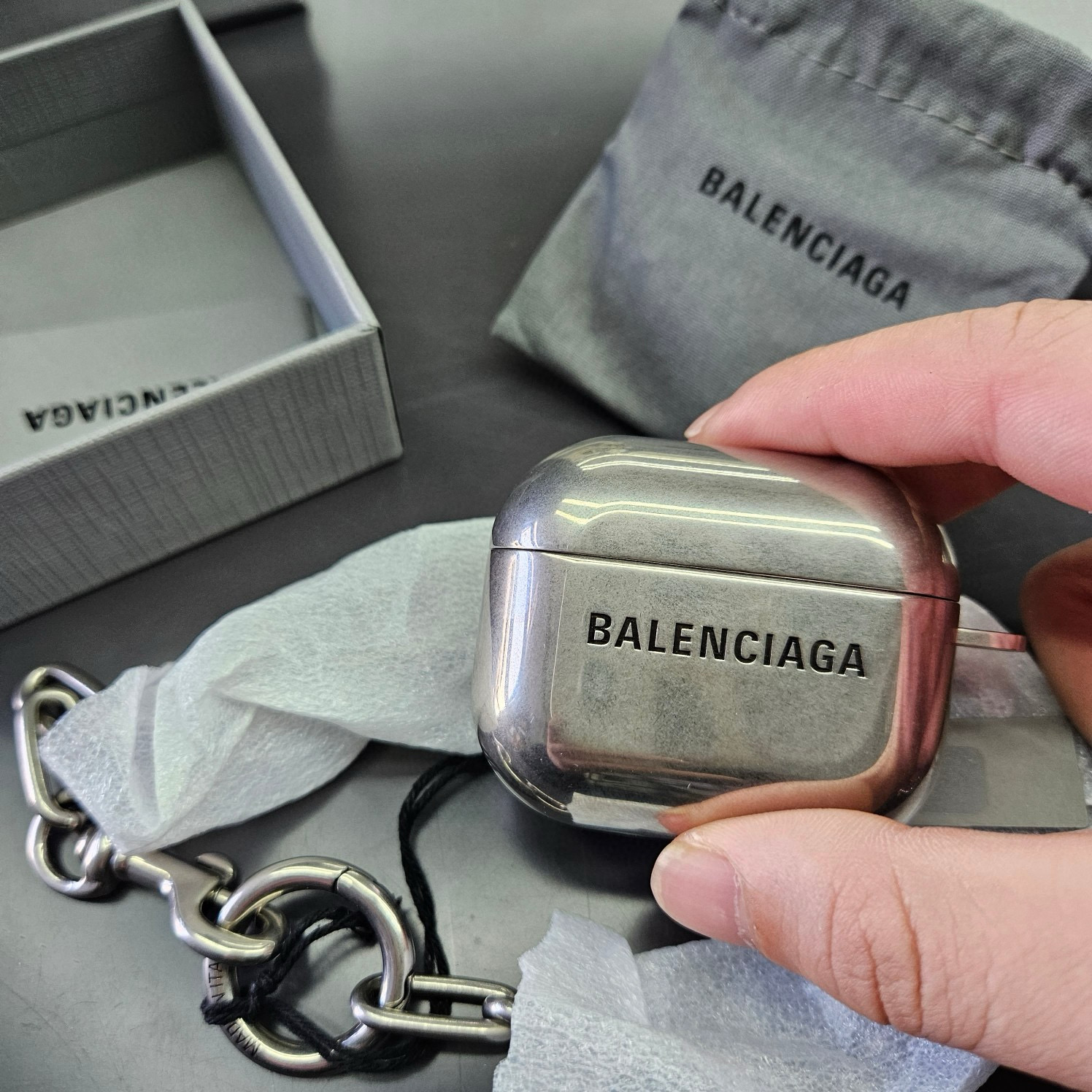 NIGO Balenciaga Fashion High Street Chain Jewelry Headphone Case Metal Charms #nigo97462