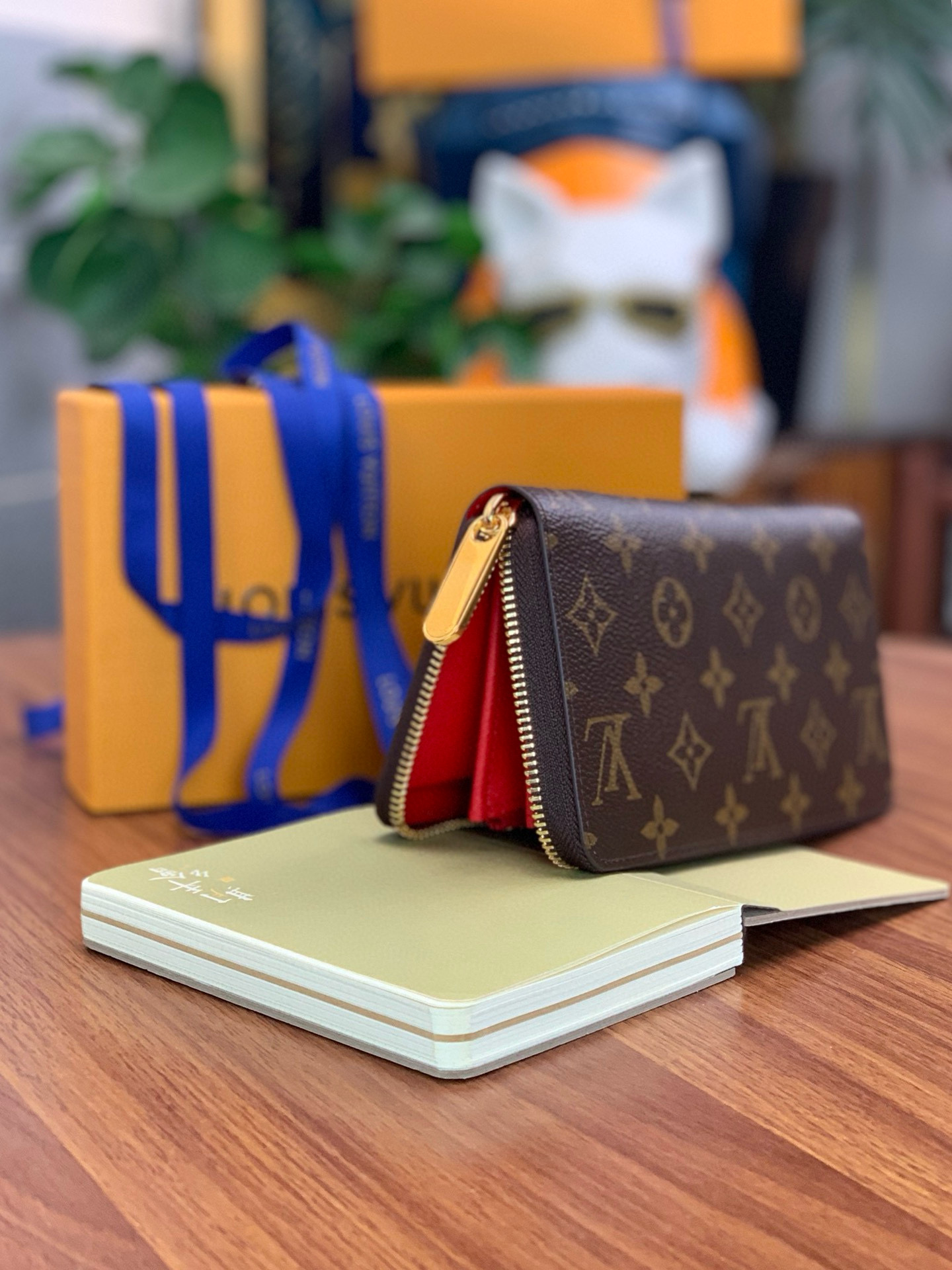 NIGO Louis Vuitton Men Women Solid Color Classic Old Flower Vintage Leather Zippy Wallet Casual Clutch Bag #nigo98363