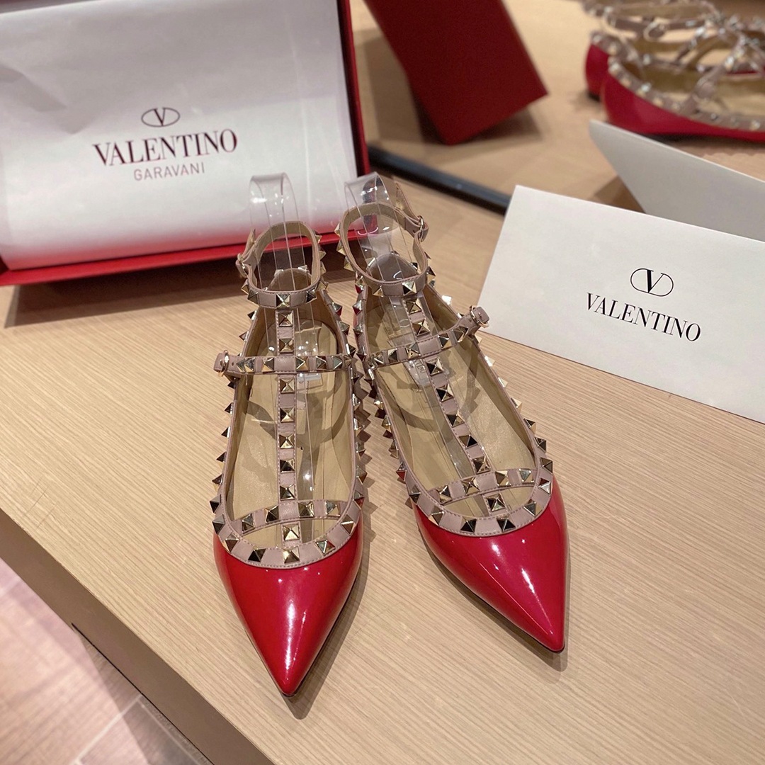 NIGO Valentino Women's Spring And Summer Rivets Cowhide Single Shoes Mirror Patent Leather Sheepskin Lining High-heeled Shoes #nigo98357