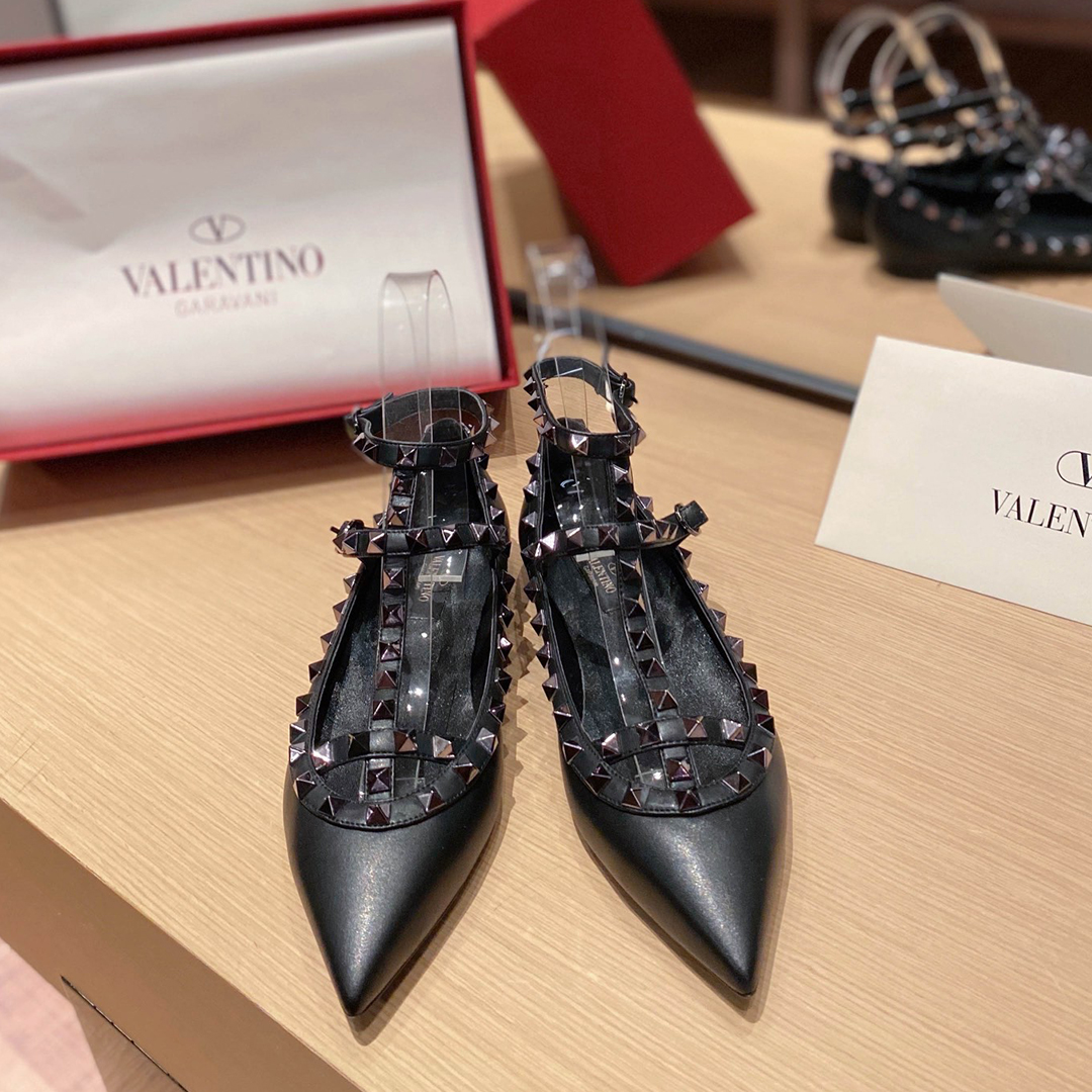 NIGO Valentino Women's Spring And Summer Rivets Cowhide Single Shoes Mirror Patent Leather Sheepskin Lining High-heeled Shoes #nigo98357