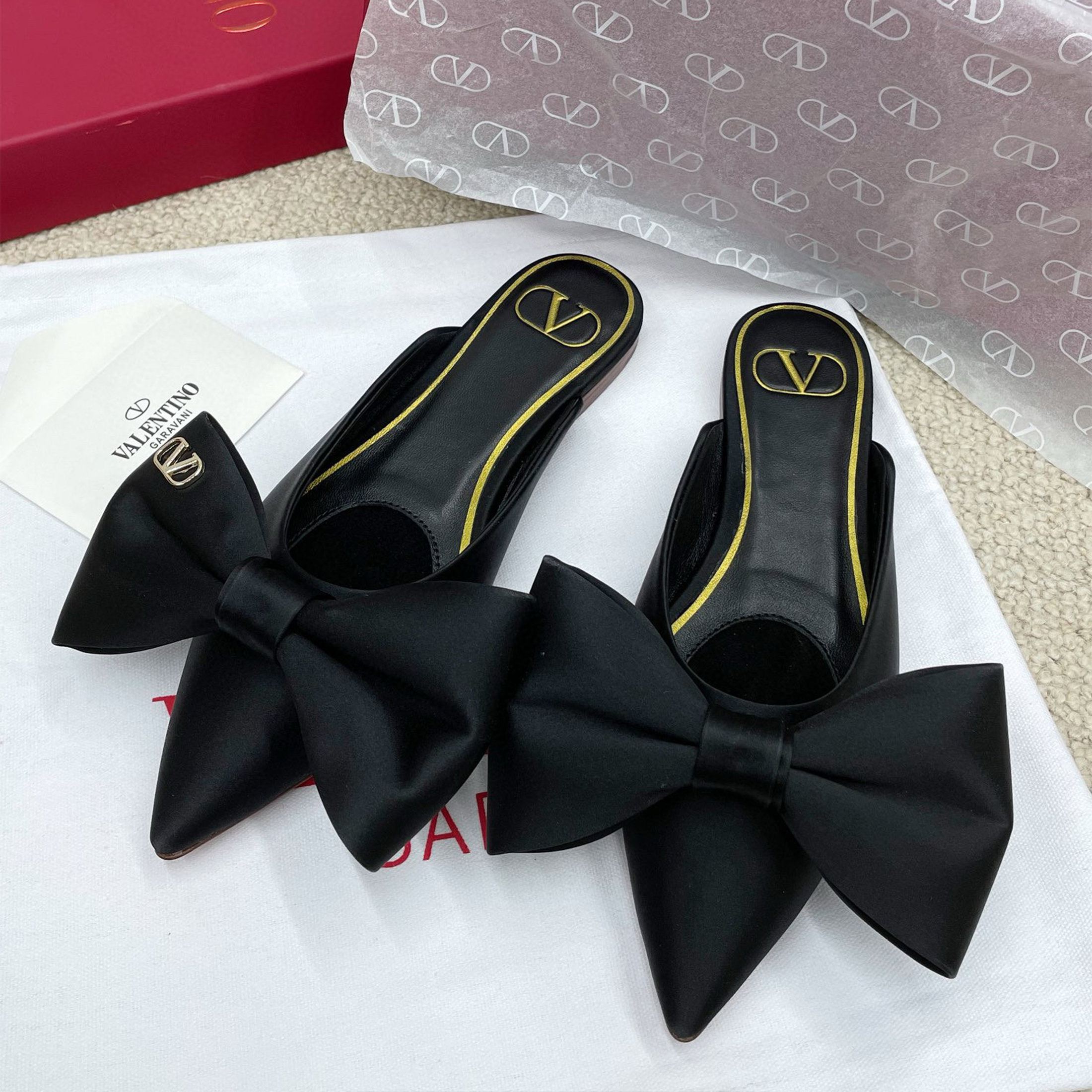 NIGO Valentino Women's Fashionable Silk Satin Leather Bow Muller Pointed Flat Bottom Slippers Casual Shoes #nigo98634