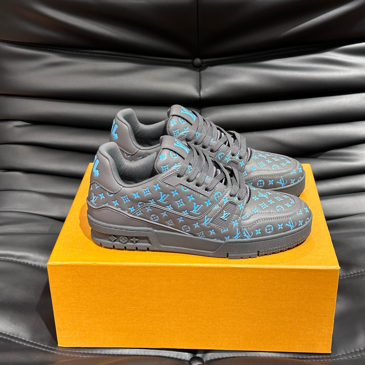 NIGO Louis Vuitton Men's Logo Print Lace-Up Luminous Low Top Calfskin Sneakers Plate Shoes #nigo98939