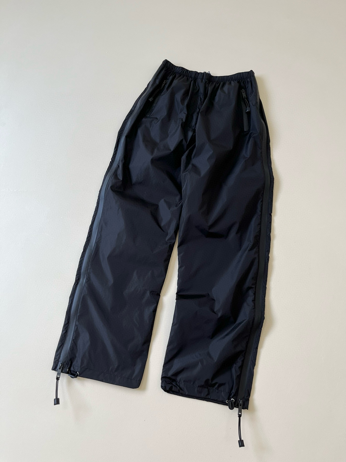 NIGO Prada Men's Spring/Summer Black Nylon Side Zip Jogger Pants #nigo98995