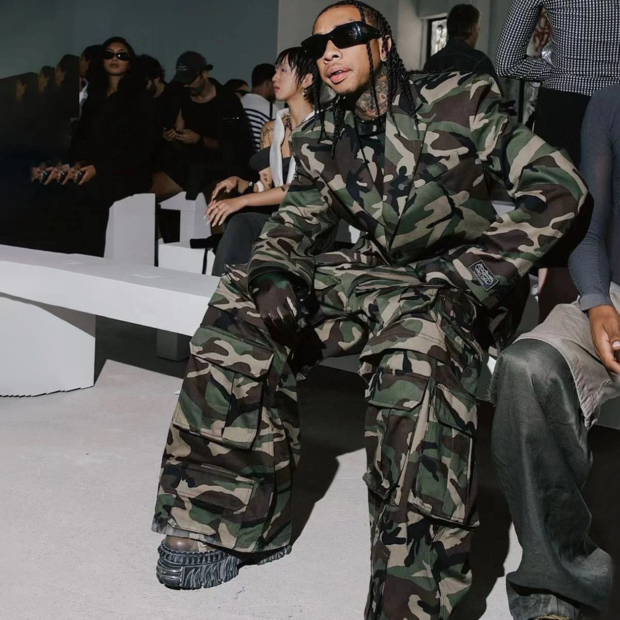 NIGO Vetements Men's Women's Cotton Zipper Camouflage Multi-Pocket Fitted Wide Leg Work Pants Ngvp #nigo8221