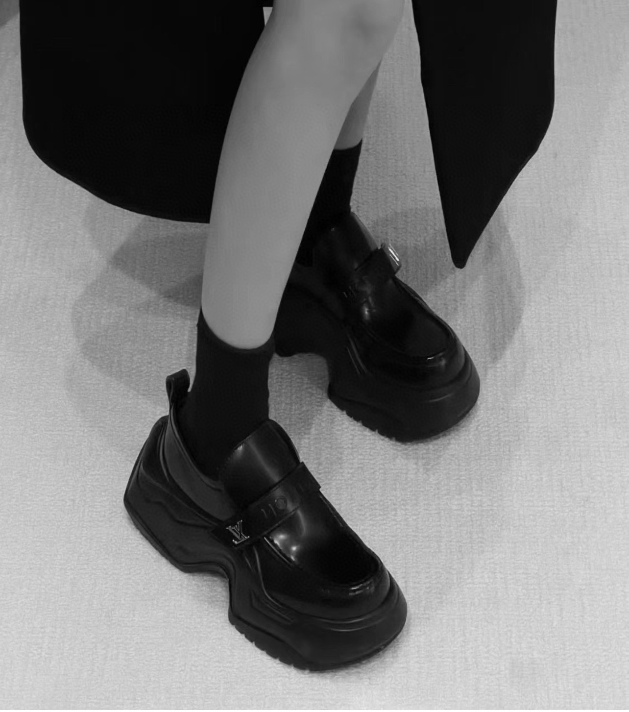 NIGO Louis Vuitton Archlight 2.0 Platform Women's Black Leather Velcro Loafers Shoes #nigo99436