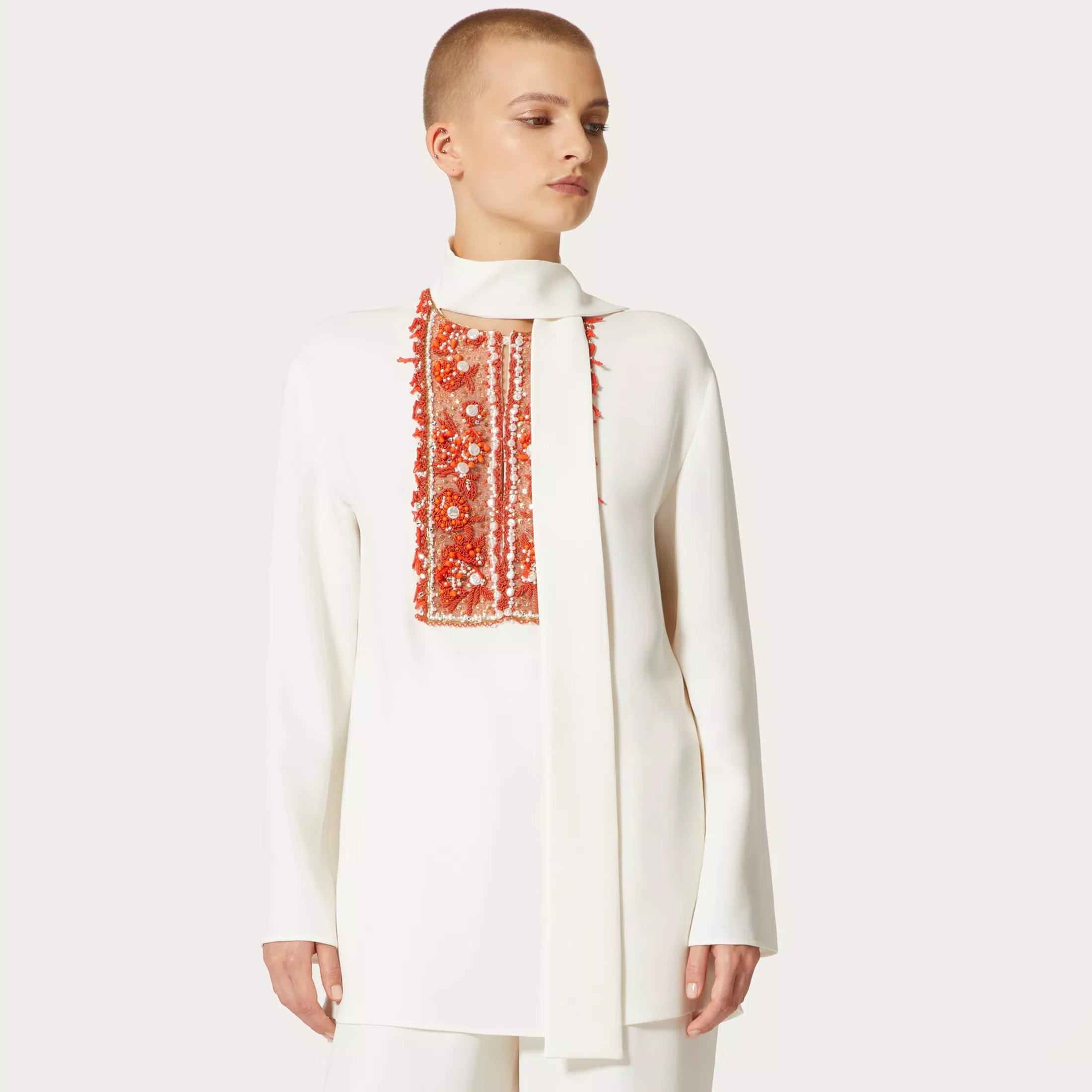 NIGO Valentino Women's Spring, Summer and Autumn Solid Color Round Neck Beaded Drift Strap Long Sleeve Silk CADY COUTURE Embroidery Top Ngvp #nigo8284