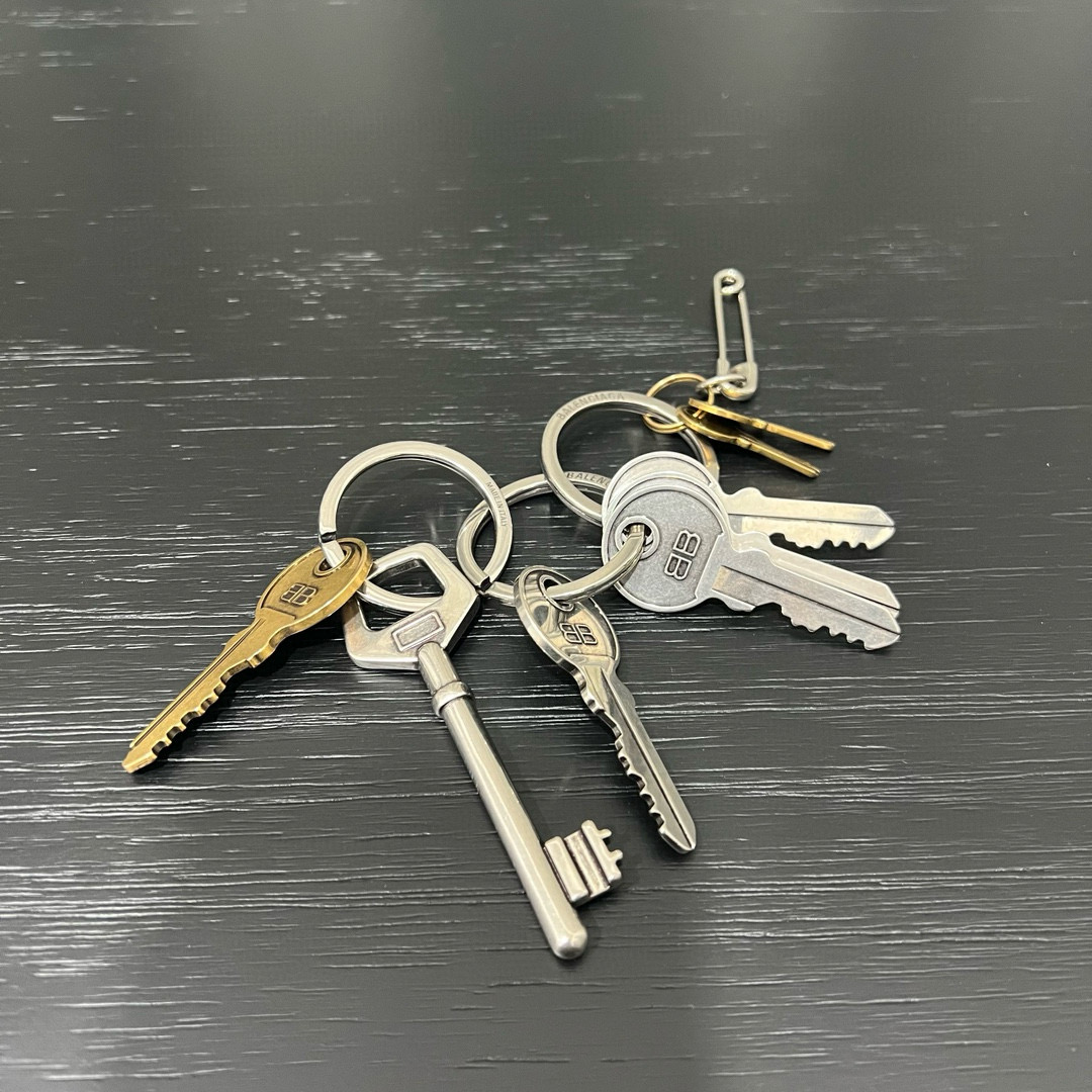 NIGO Balenciaga Metal Keychain Fashion High Street Letter Chain Bag Hanging Decoration Accessories #nigo99597