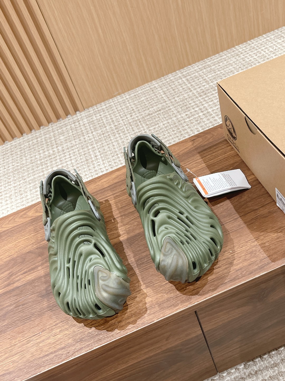 NIGO Salehe Bembury x Crocs Pollex Clog Cucumber Men's Women's Spring Summer Autumn Fashion Trend Solid Color Sports Beach Sandals Baotou Flat Casual Shoes Ngvp #nigo8346