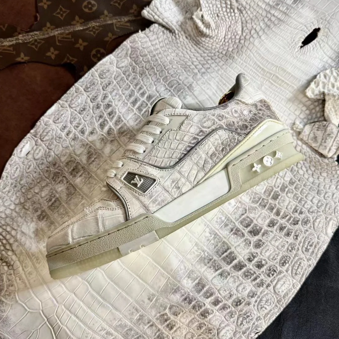 NIGO Louis Vuitton Men's and Women's Round Toe Thick Bottom Lace Up Low Top Python Leather Shoes #nigo99626