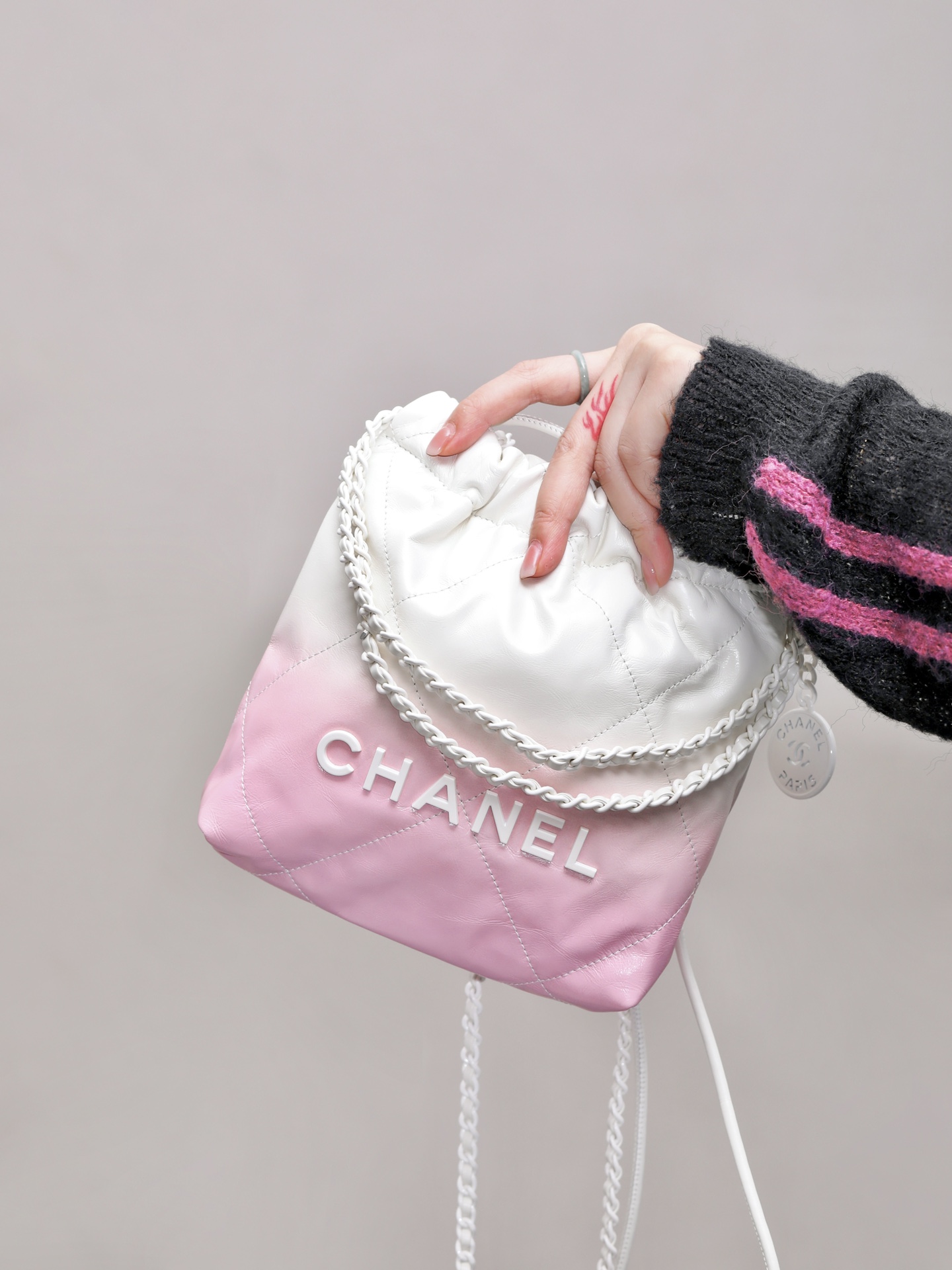 NIGO Chanel Women's Gradient Color Logo Drawstring Closure Calfskin Crossbody Shoulder Bag Bags #nigo99663