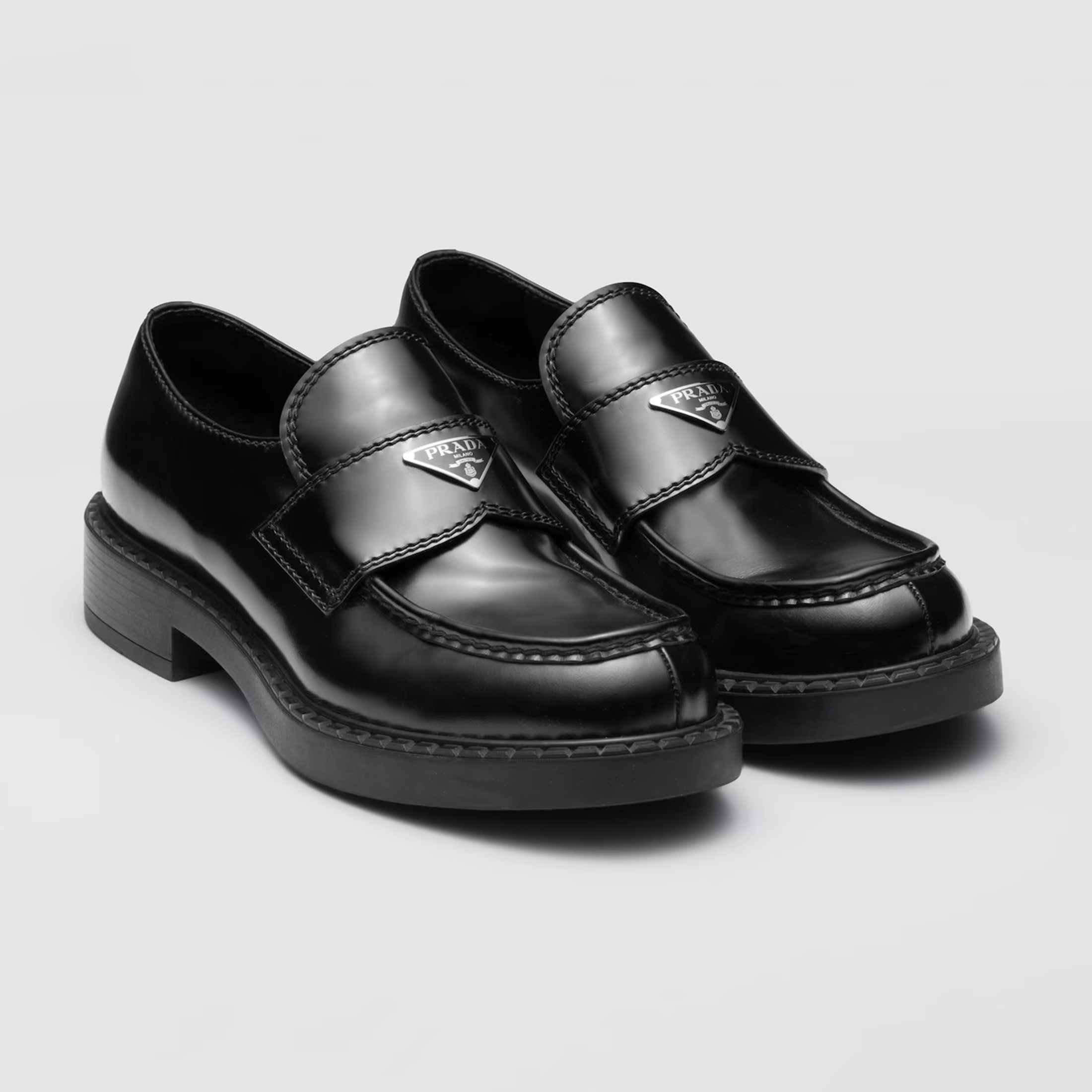 NIGO Prada Men's Four Season Glossy Leather Loafers With Cowhide Logo And Comfortable Leather Shoes #nigo71263