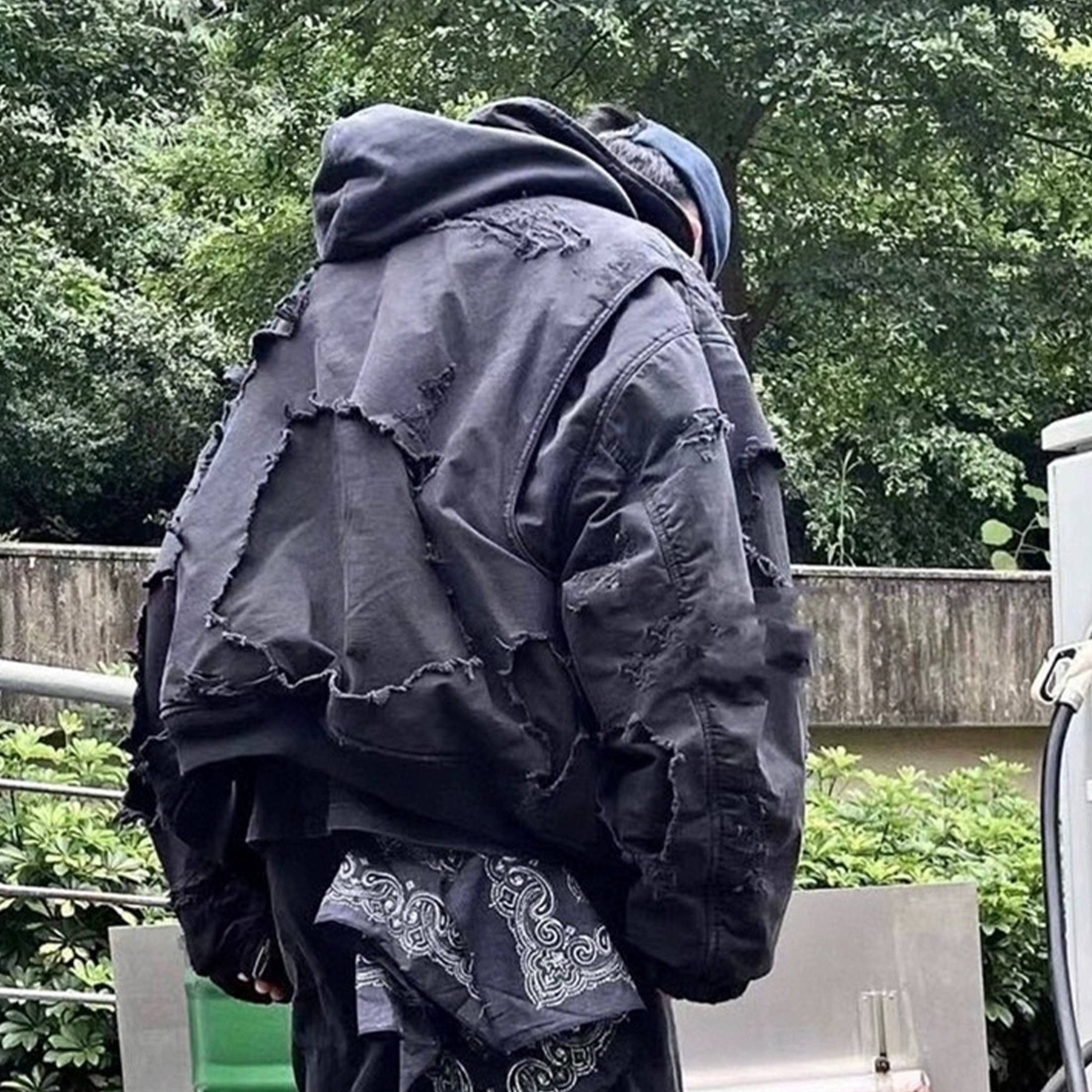 NIGO Balenciaga Men's Autumn And Winter Black Distressed Washed Zippered Hoodie Hooded Jacket Cotton Jacket Ngvp #nigo8613