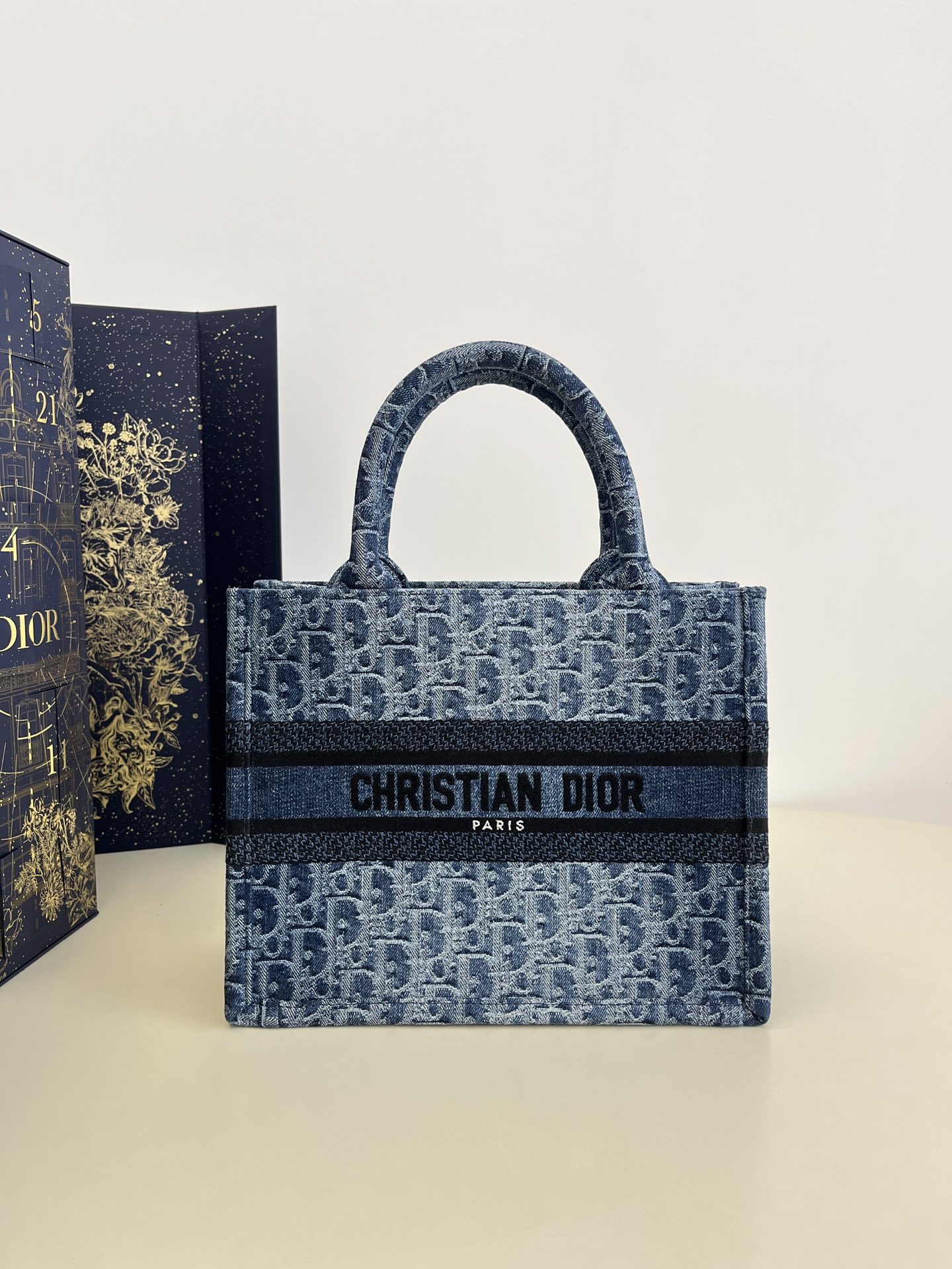 NIGO Dior Women's Gradient Blue Embroidered Logo Printed Denim Tote Bag Shopper Handbag Tote Bags #nigo72163