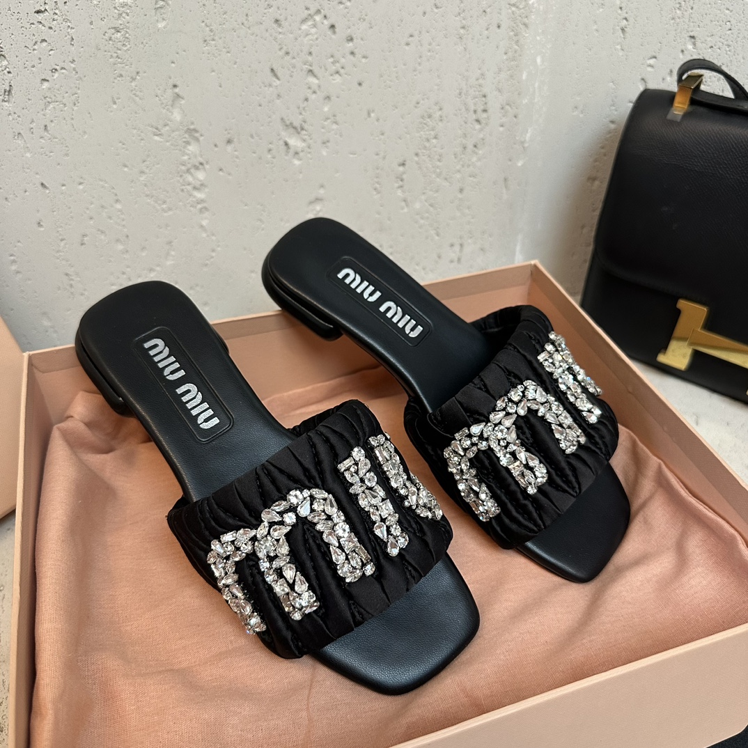 NIGO MiuMiu Women's Summer Diamonds Letter Logo Flat Pleated Calfskin Sandals Slippers Shoes #nigo72376