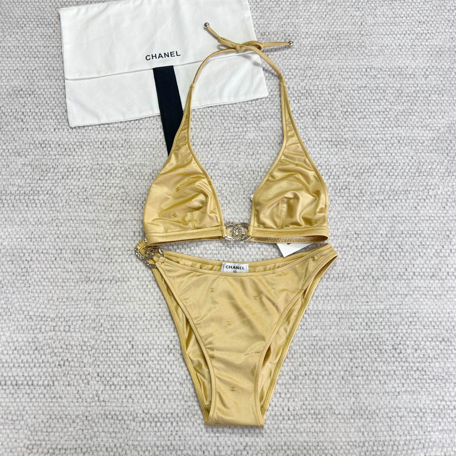 NIGO Chanel Women's Summer Solid Color Monogrammed Bikini Swimsuit Swim Trunks Set Suit #nigo72534