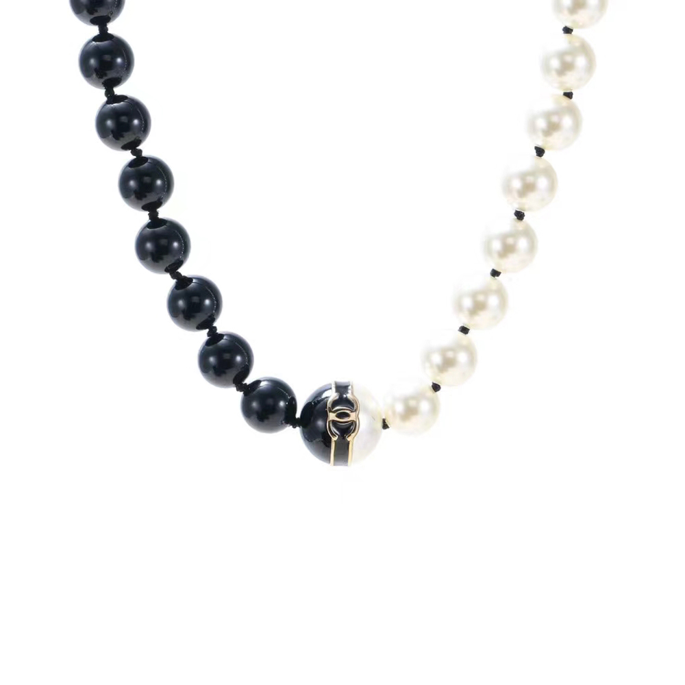NIGO Chanel Women's Black and White Color Block Beads Chain Fashion Necklace Jewelry #nigo72576