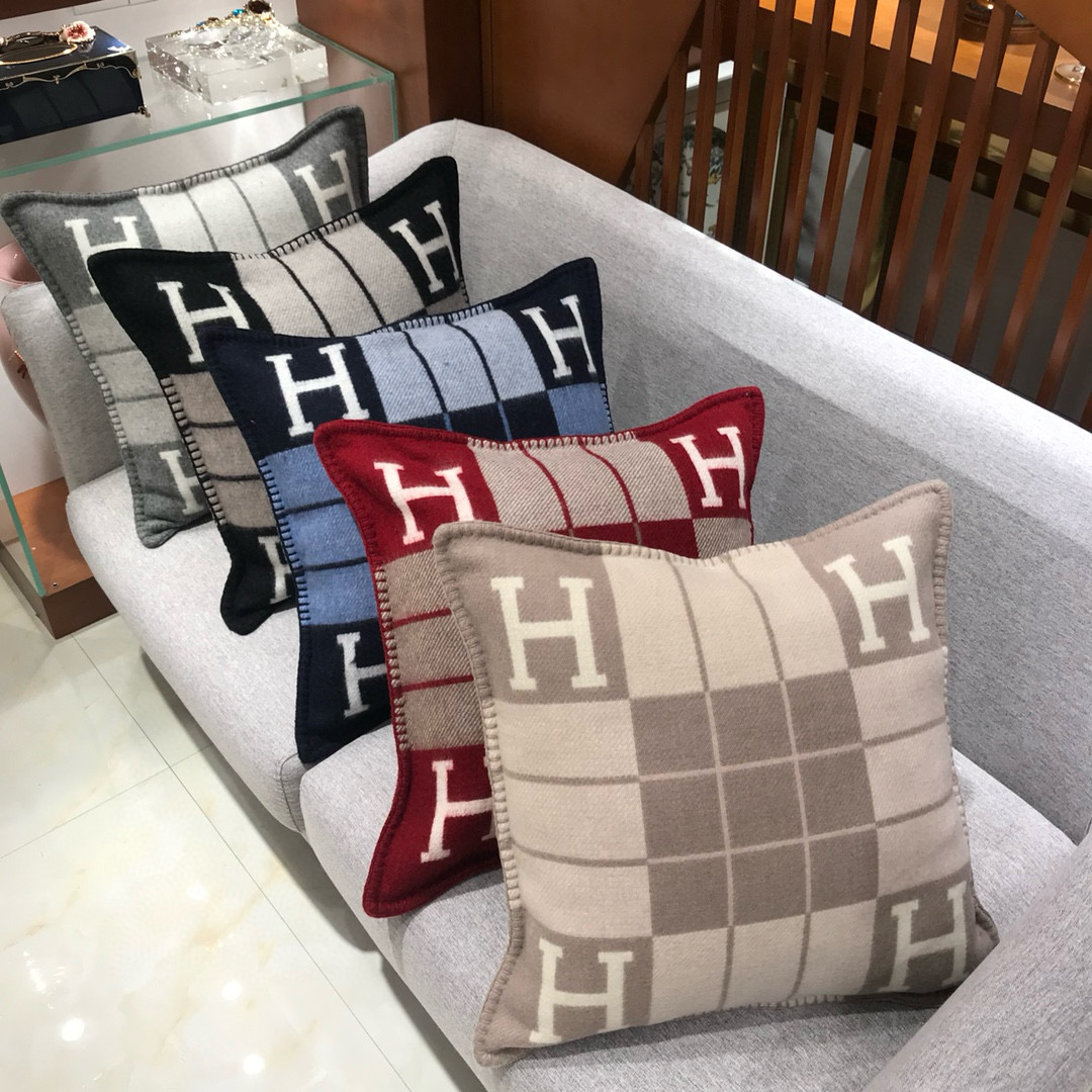 NIGO Hermes Colorblocked Checkered Logo Cozy Fashion Wool Pillow Simple Elegant Lightweight Home Decoration #nigo71386