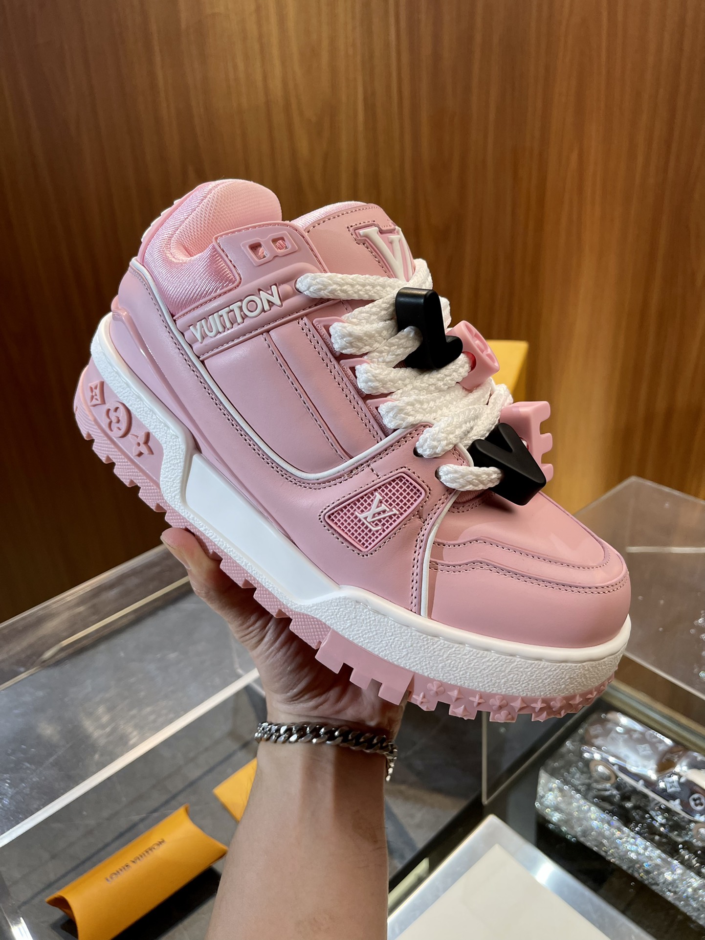 NIGO Louis Vuitton Trainer Maxi Women's Clashing Colours Round Toe Leather Lace Up Low Top Board Shoes #nigo72655