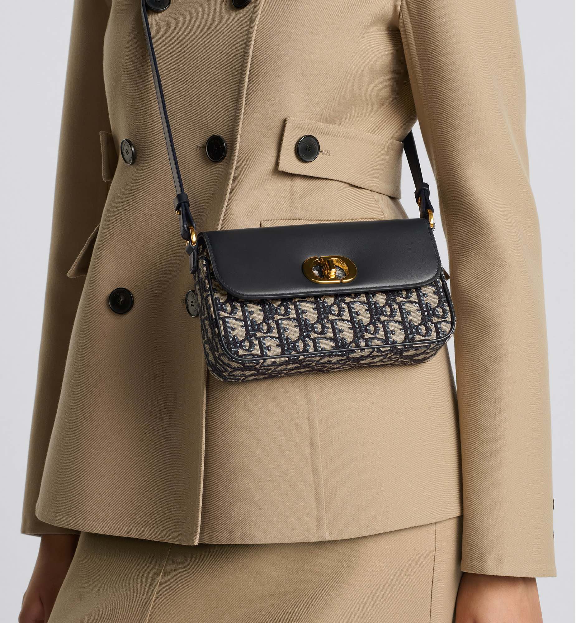 NIGO Dior 30 Montaigne Women's Adjustable Removable Shoulder Strap Flap Closure Jacquard Denim Shoulder Crossbody Bag Bags #nigo72653