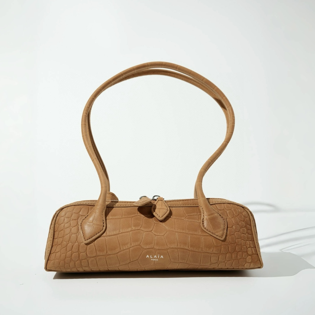 NIGO Alaia Women's Le-Teckel Cowhide Long Handle Handbag Solid Color Zipper Casual Shoulder Bag Bags #nigo72687