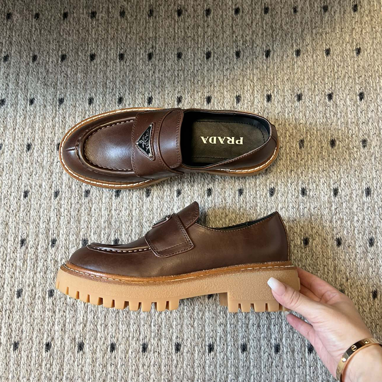 NIGO Prada Women's Spring and Autumn Solid Color Leather Low Top Loafers Shoes #nigo72725