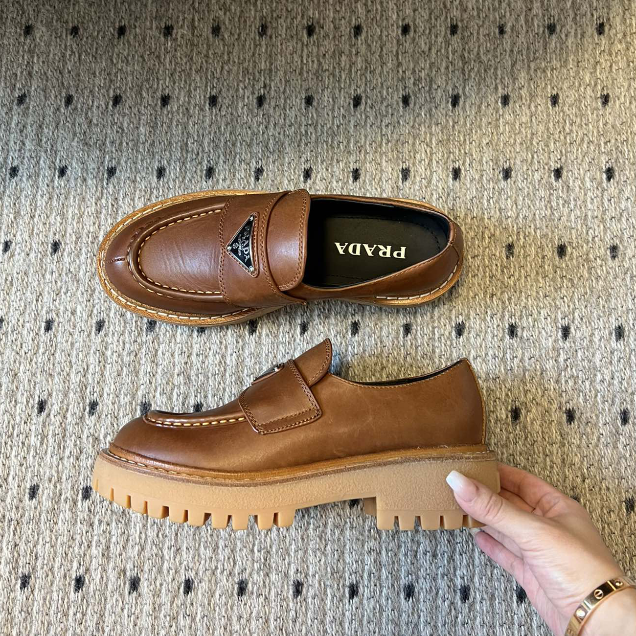 NIGO Prada Women's Spring and Autumn Solid Color Leather Low Top Loafers Shoes #nigo72725