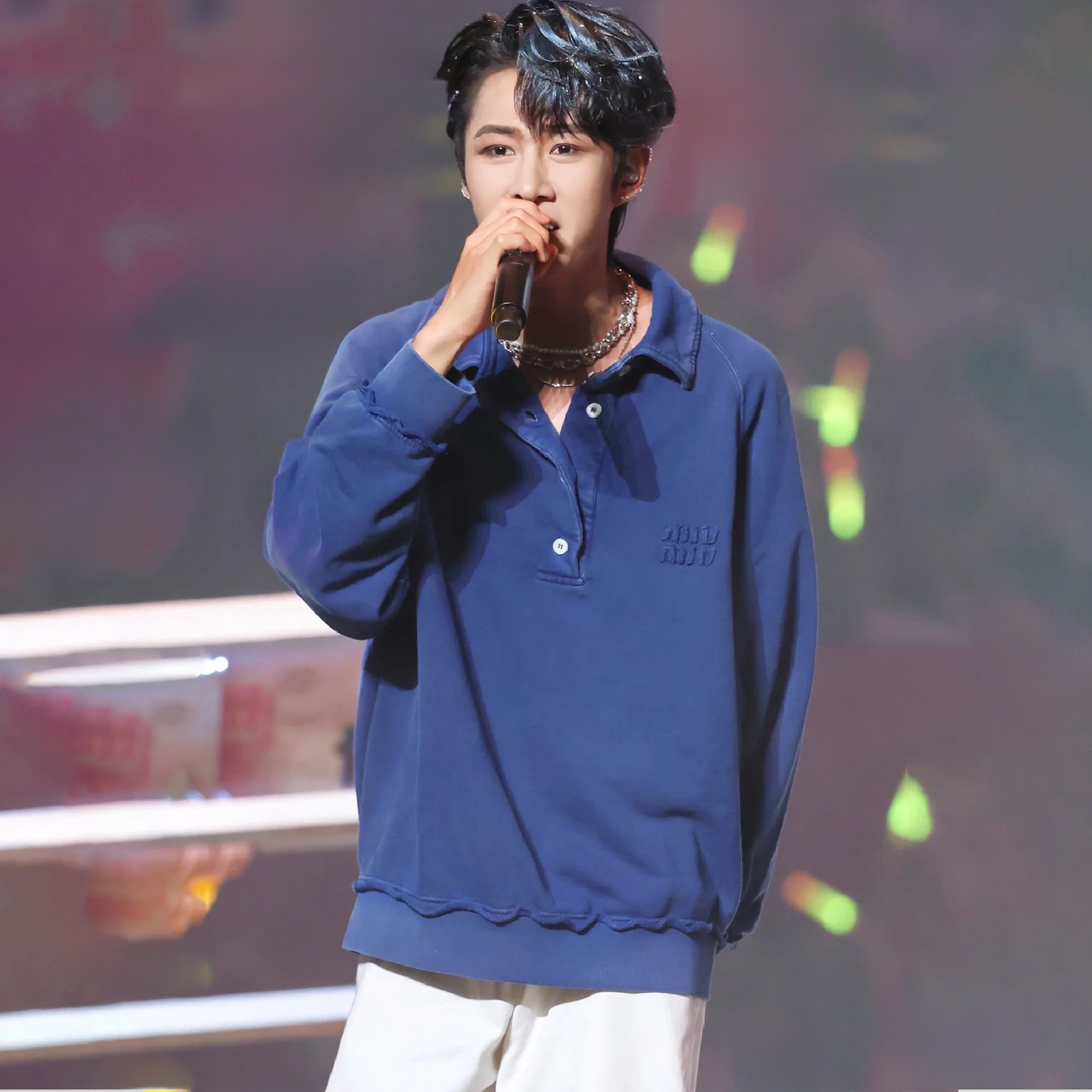 NIGO MiuMiu Men's Women's Spring and Autumn Blue Washed Vintage Vandalism Sweatshirt Embroidered Logo Lapel Long Sleeve T-Shirt Sweatshirt Pullover Hoodie #nigo71486