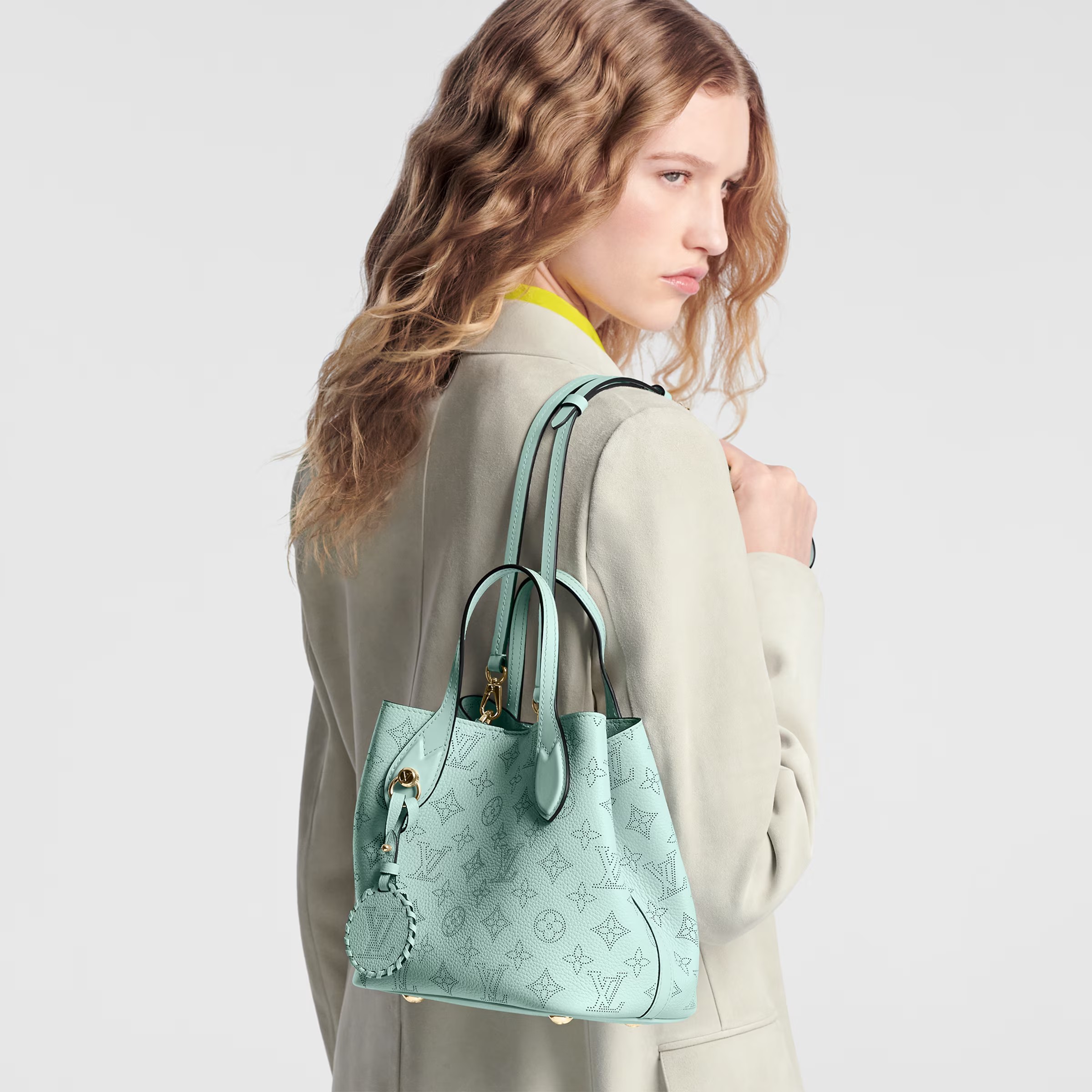 NIGO Louis Vuitton Women's Fashion BLOSSOM Handbag Adjustable Shoulder Strap Perforated Logo Casual Leather Solid Color Bucket Bag #nigo71515