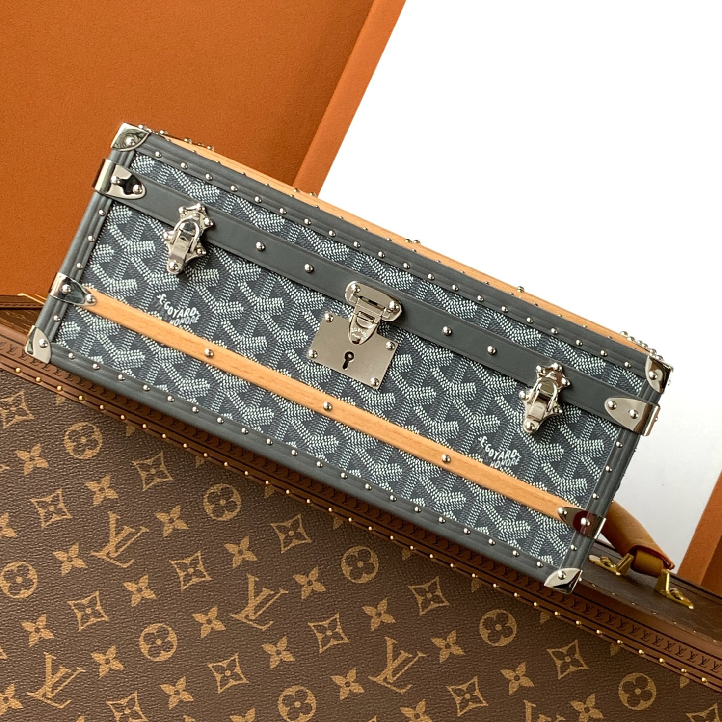 NIGO GOYARD Vintage Old Flower Canvas Patchwork Cowhide 352 Series Hard Case Casual Solid Color Storage Boxes #nigo71539