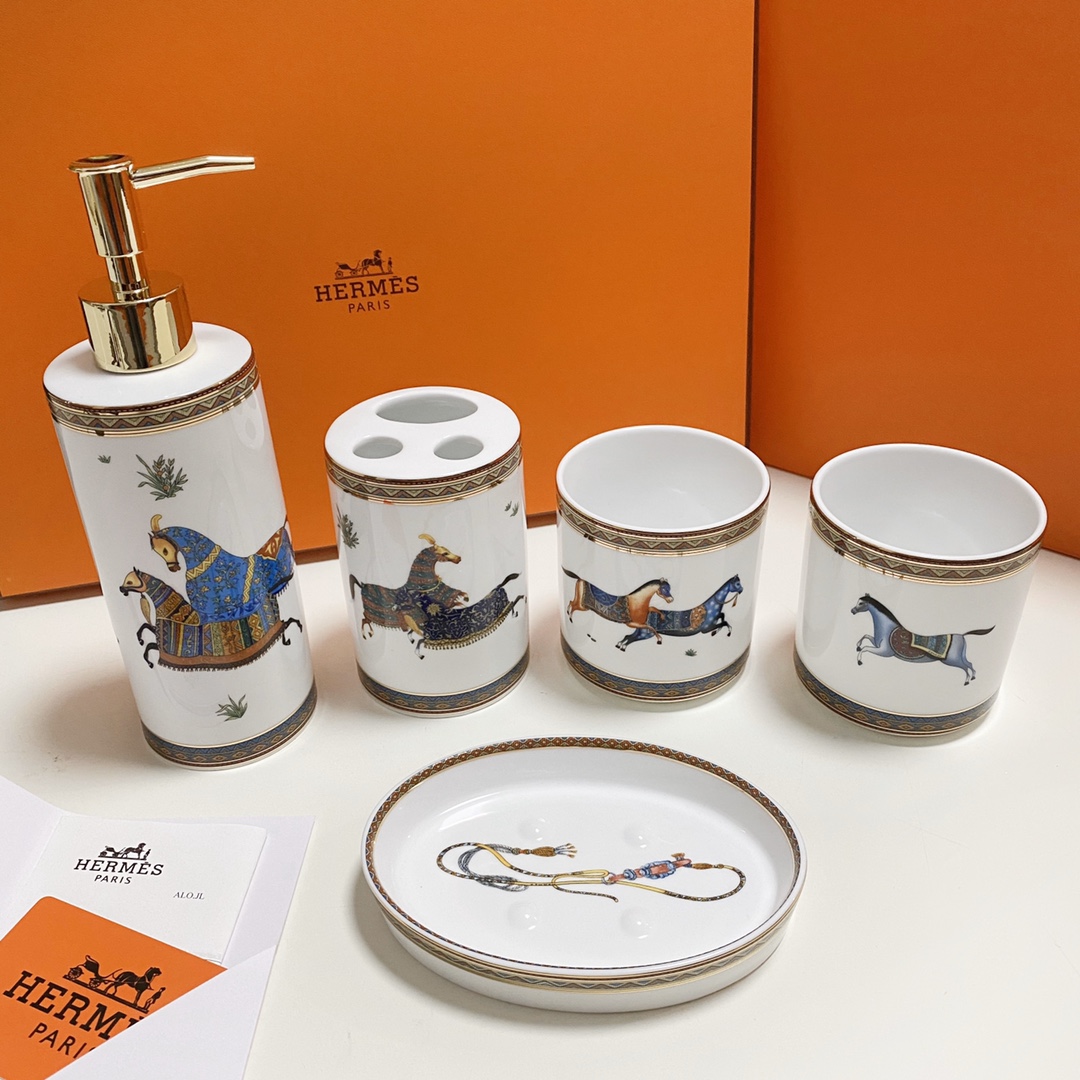 NIGO Hermes Horse Series Lotion Bottle Soap Box Toothbrush Box Mouthwash Cup Bone China Bathroom Five-Piece Set Accessories #nigo71548