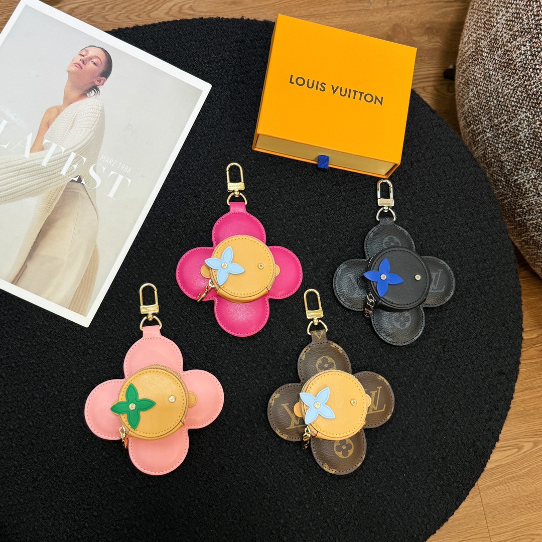 NIGO Louis Vuitton Vivienne Women's Colorblocking Hardware Accessories Zipper Closure Coin Purse Bag Bags #nigo73116