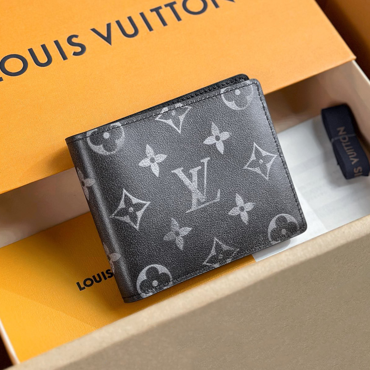 NIGO Louis Vuitton Men's Letter Printed Black Brushed Cowhide Short Wallet Card Case Bag Bags #nigo73187