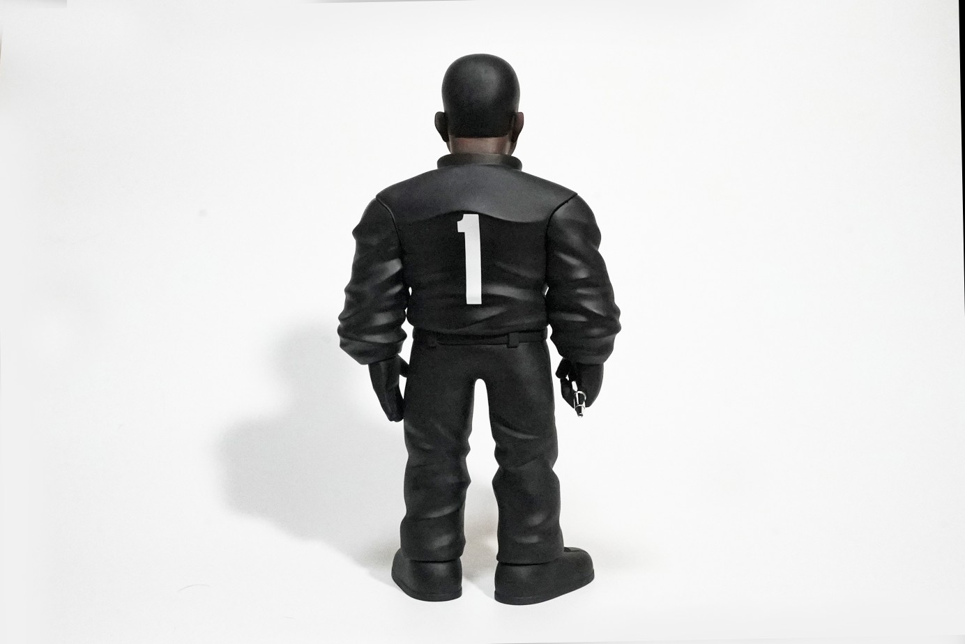 NIGO kanye west Fashion Kanye Play Character Hand Puppet With Two Masks Silver Microphone Creative Desktop Ornaments Jewelry Ngvp #nigo9327