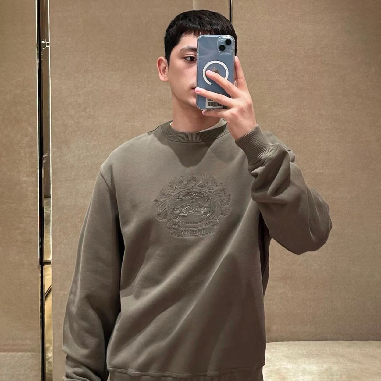 NIGO Burberry Men's Spring and Autumn Solid Color Knight Embroidered Label Round Neck Loose Long Sleeve Sweatshirt Pullover #nigo73247