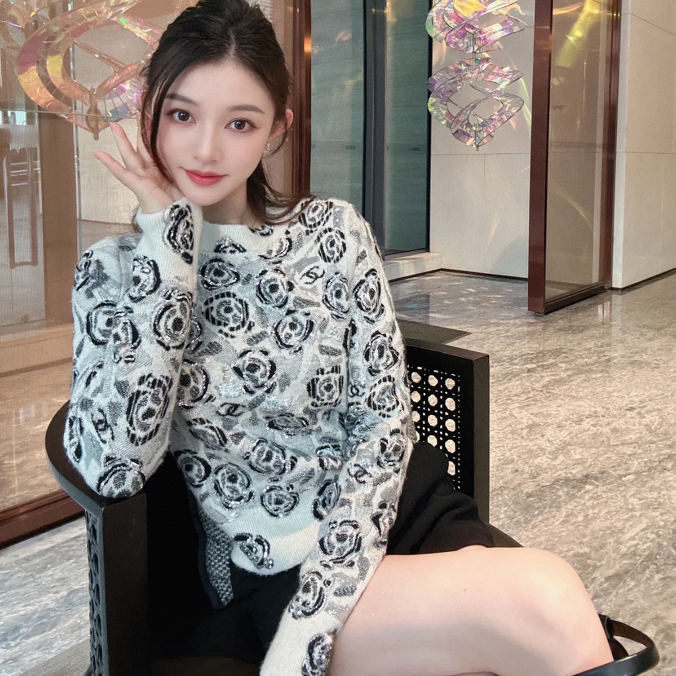 NIGO Women's Fall And Winter Sequin Cashmere Sweater Camellia Logo Jacquard Knit Pullover Sweater Knitted #nigo71656