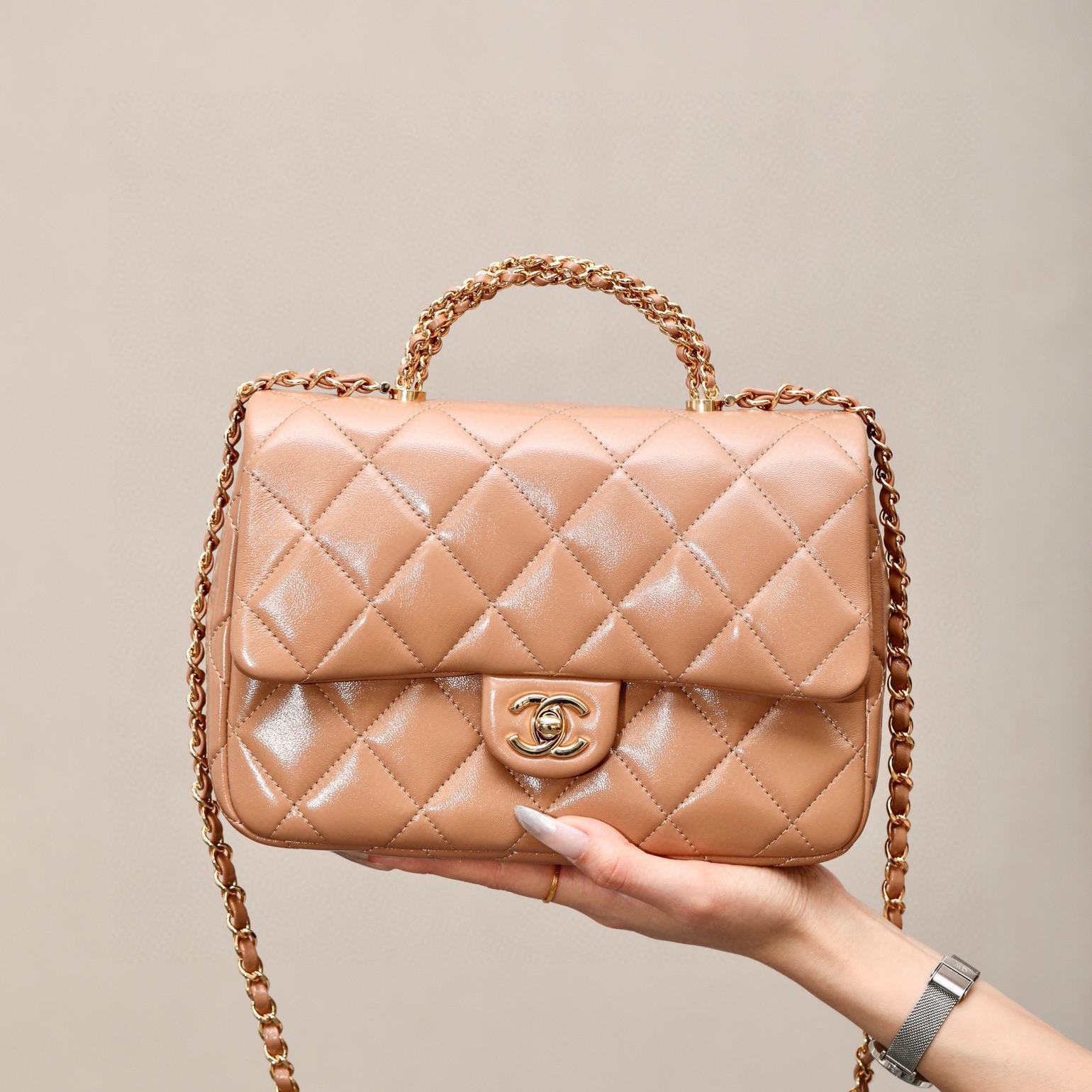NIGO Chanel Fashion Banquet Bag Simple Elegant Checkered Chain Sheepskin Handbag Temperament Crossbody Bags #nigo73289