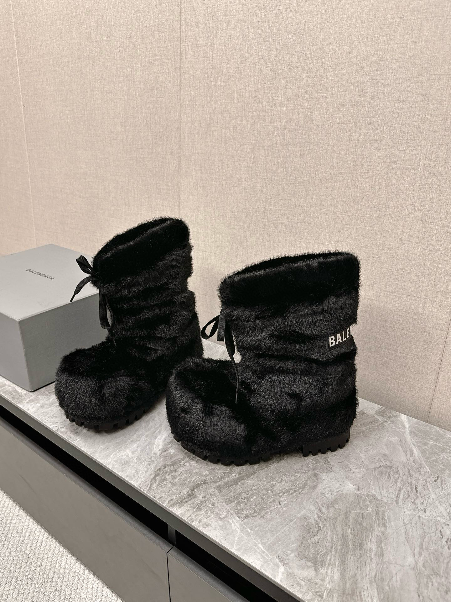 NIGO Balenciaga Men's And Women's Fall And Winter Black Warm Plush Round Head Overfoot Snow Boots Shoes #nigo73311