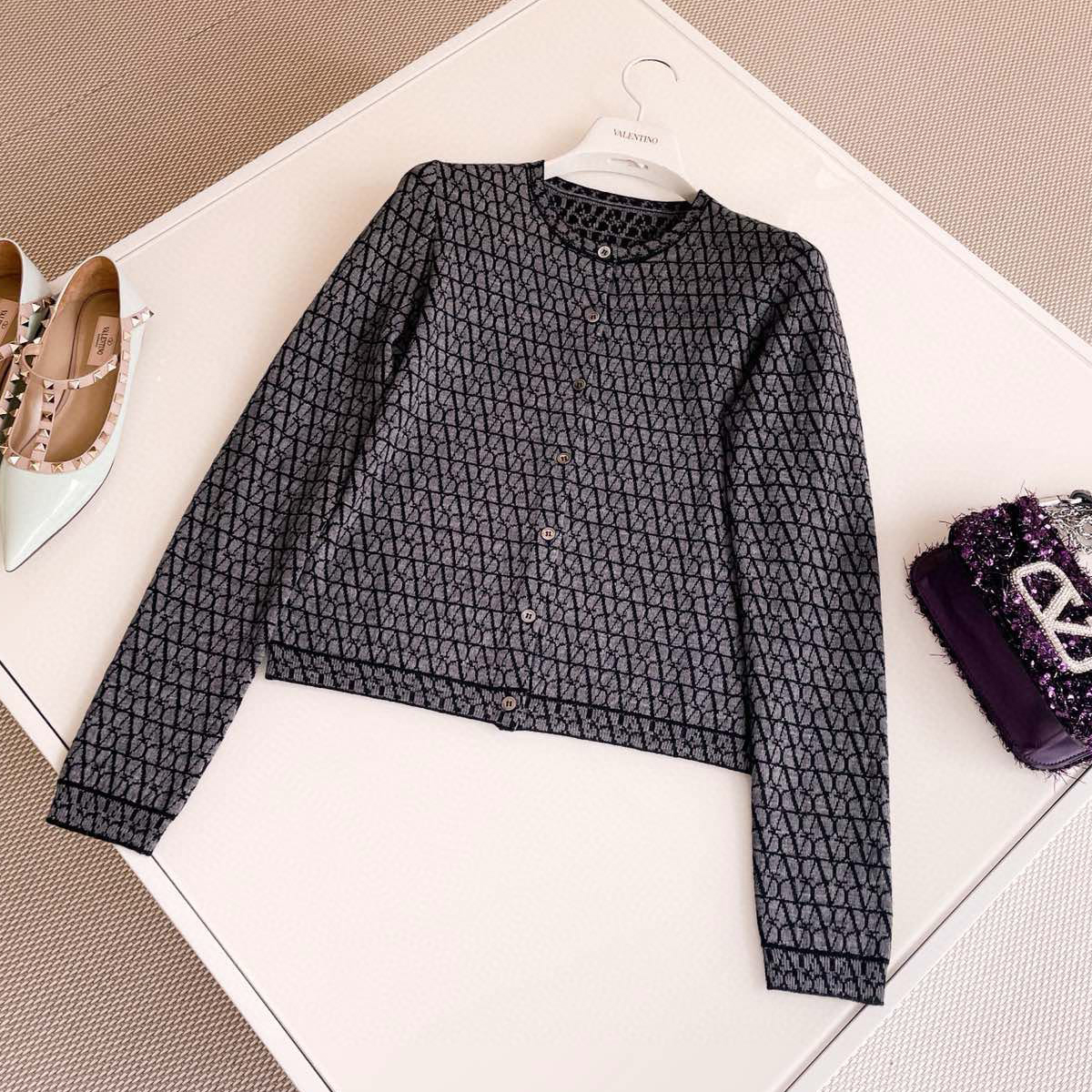 NIGO Valentino Women's Spring And Fall Logo Jacquard Embroidery Single Breasted Round Neck Long Sleeved Knit Sweater Jacket #nigo73386