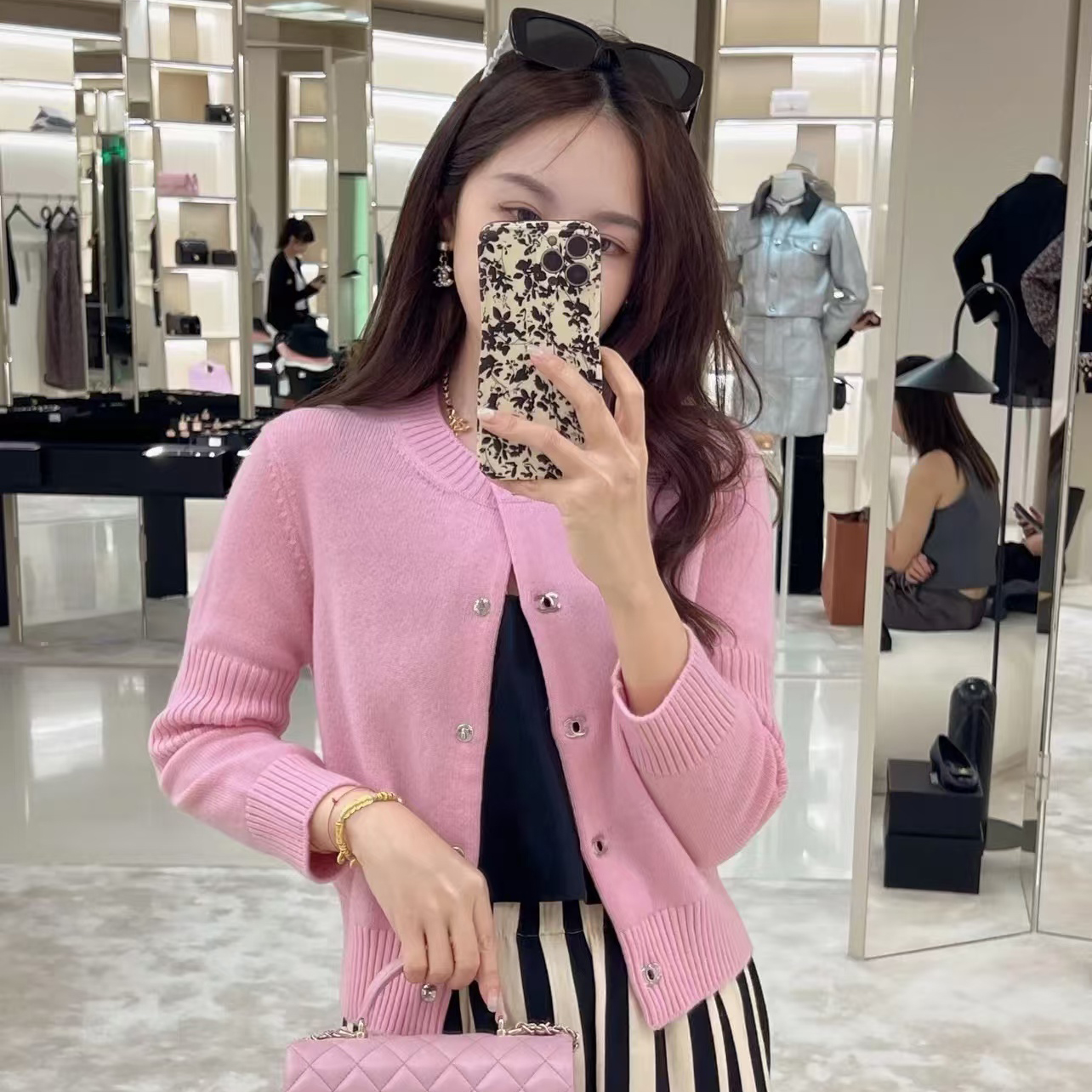 NIGO Chanel Women's Spring And Autumn Solid Color Round Neck Single Breasted Long Sleeved Knit Sweater Jacket #nigo73426