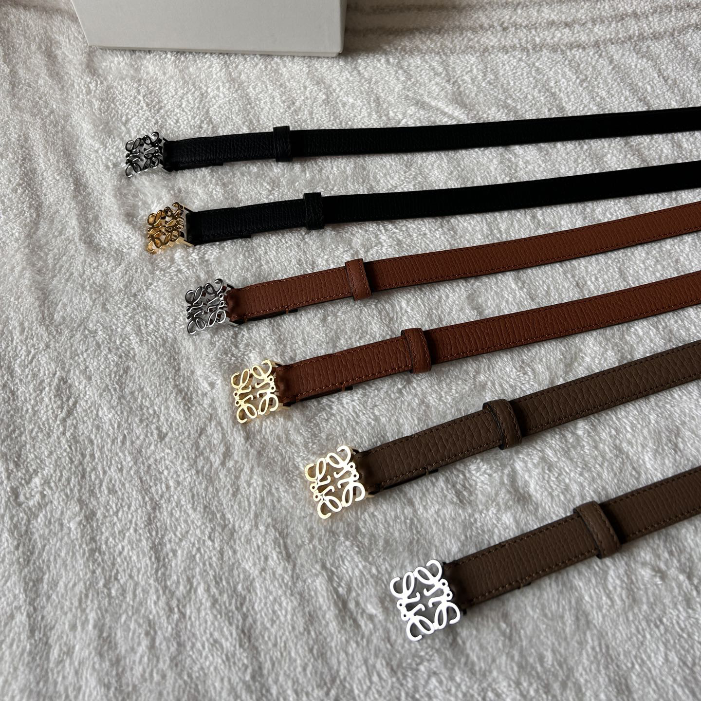 NIGO Loewe Women's Metal Hollow Logo Leather Belt 2.0cm #nigo73458