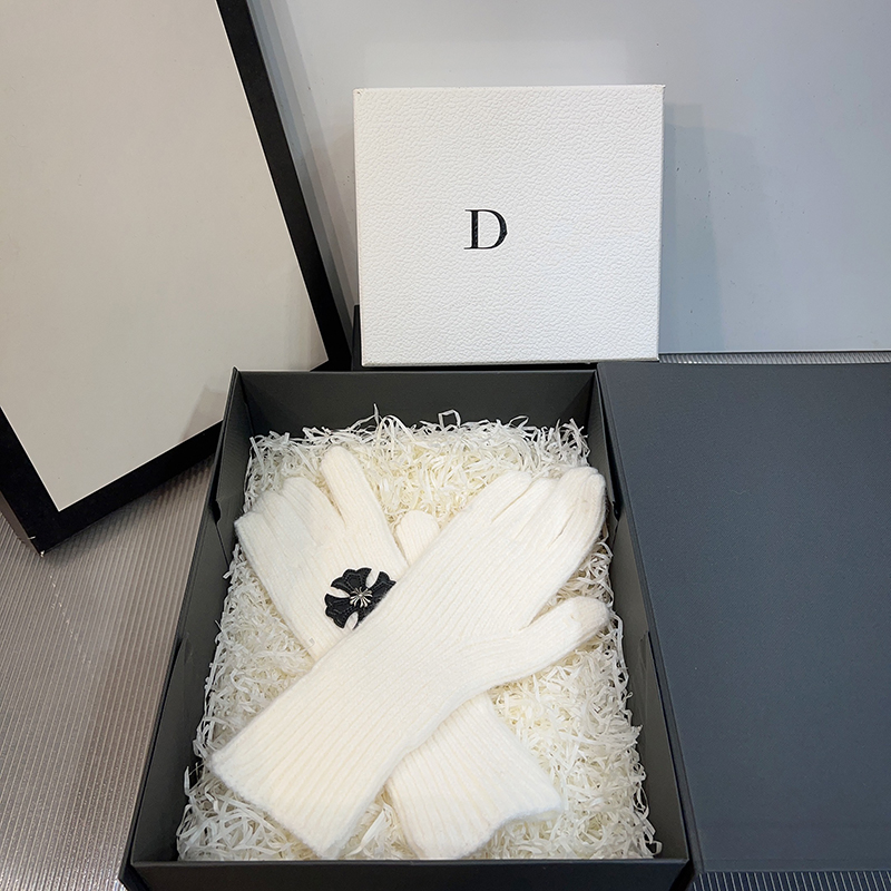 NIGO Chrome Hearts Men's And Women's Fall And Winter Gloves Warm Knitted Thickened Woolen Gloves #nigo73498