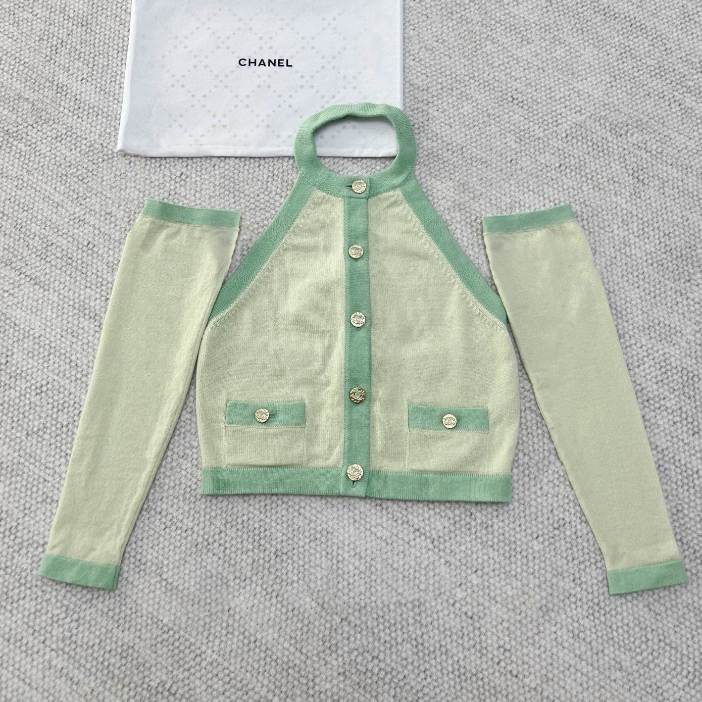 NIGO Chanel Women's Spring And Summer Color Blocking Neck Knit Single breasted Undershirt Knit Sweater Jacket Sleeve Set #nigo73527