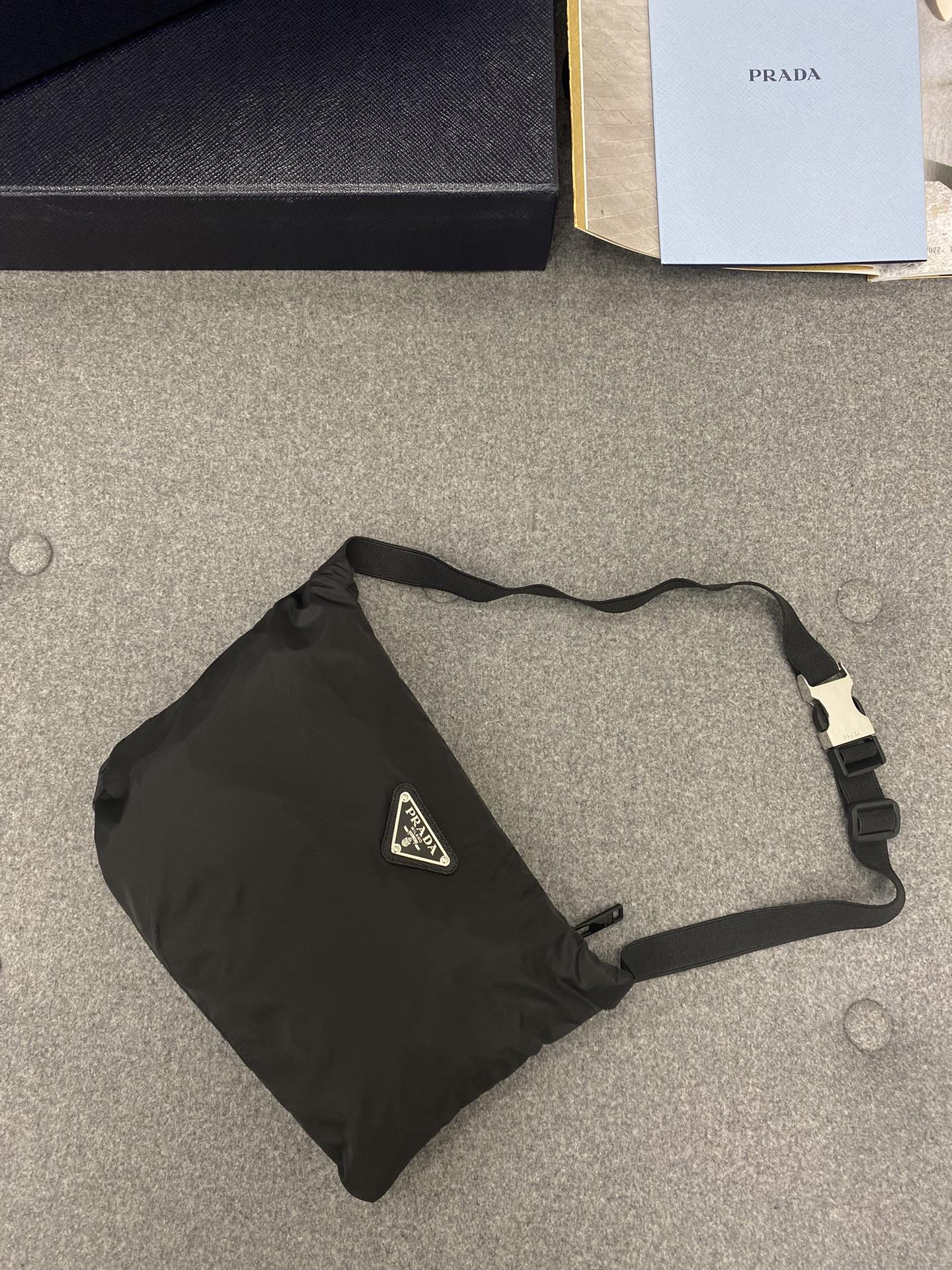 NIGO Prada Men's Spring and Autumn Black Labeled Hooded Casual Zipper Long Sleeve Jacket #nigo73536